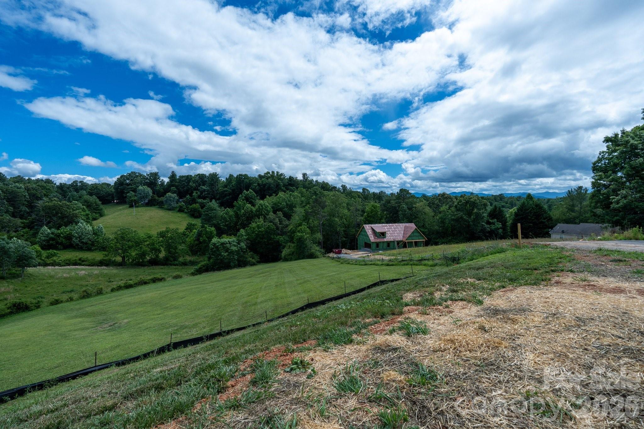 112 Grandview Ridge Drive Property Photo 1