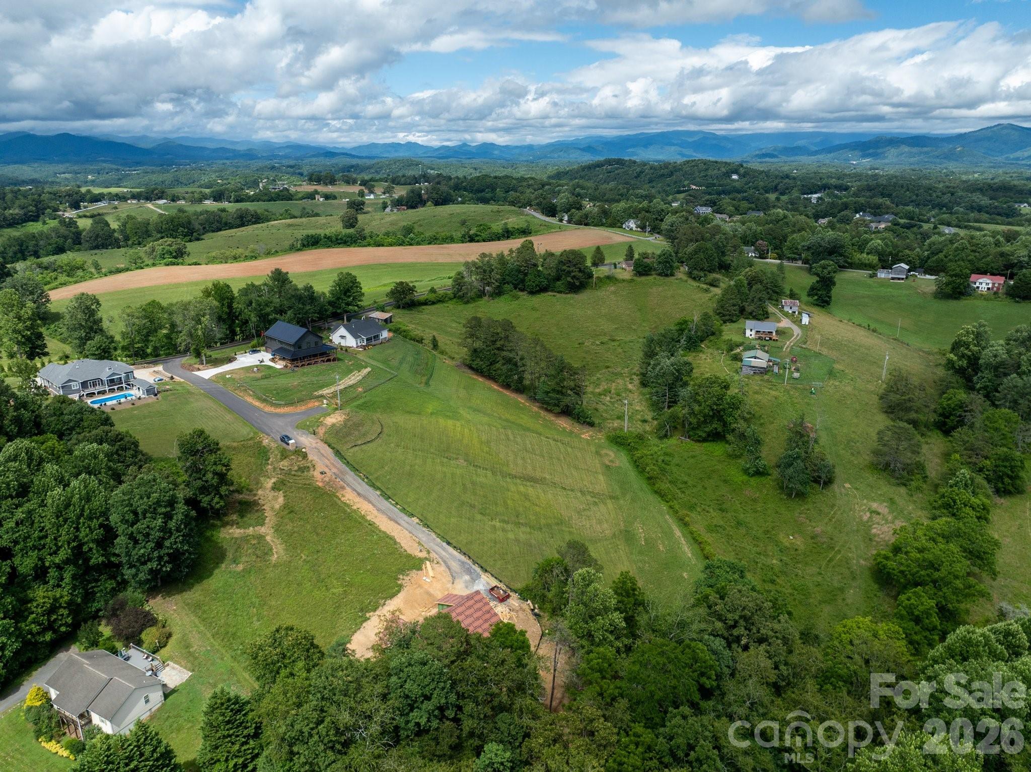 112 Grandview Ridge Drive Property Photo 16