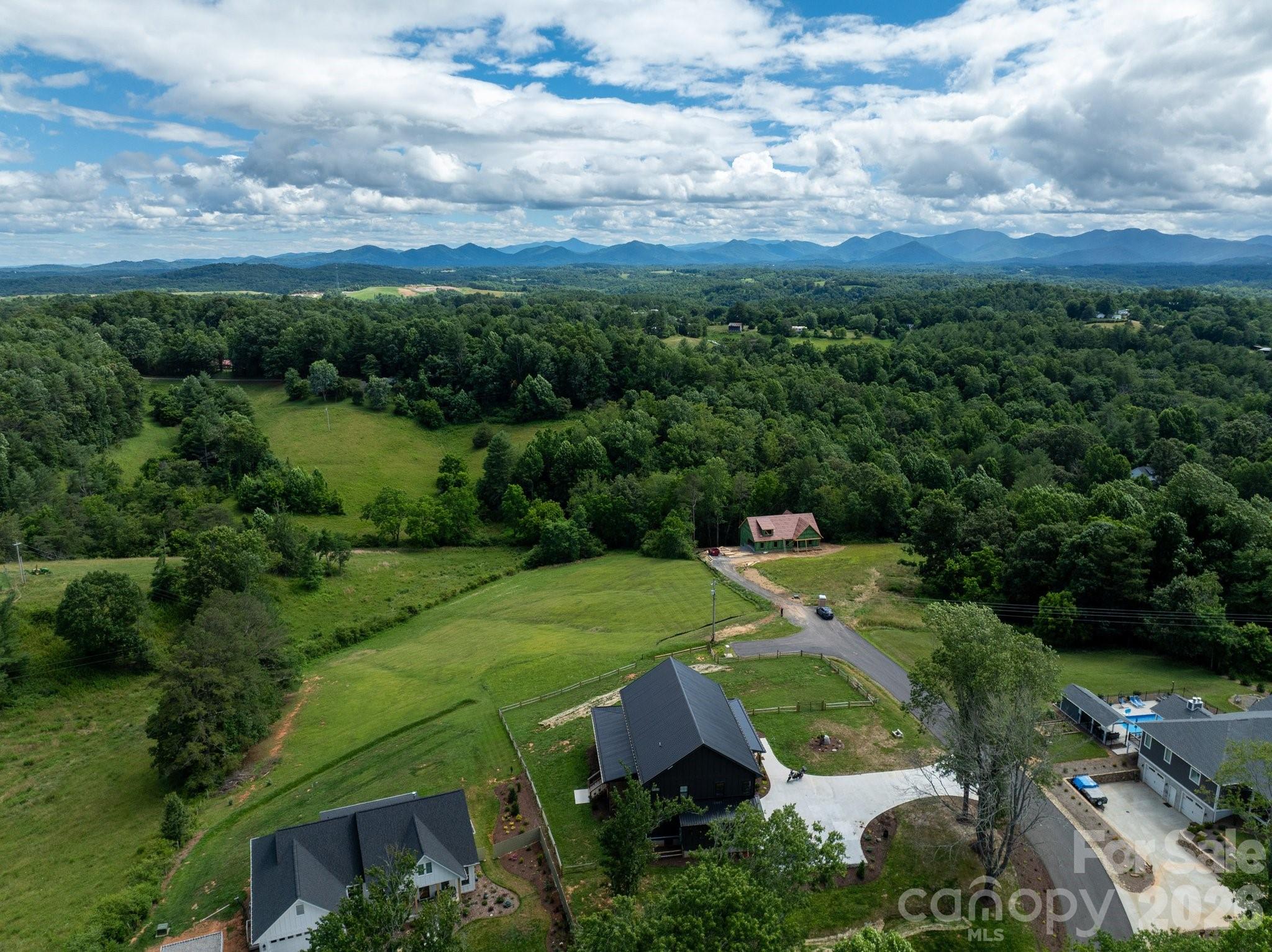 112 Grandview Ridge Drive Property Photo 18