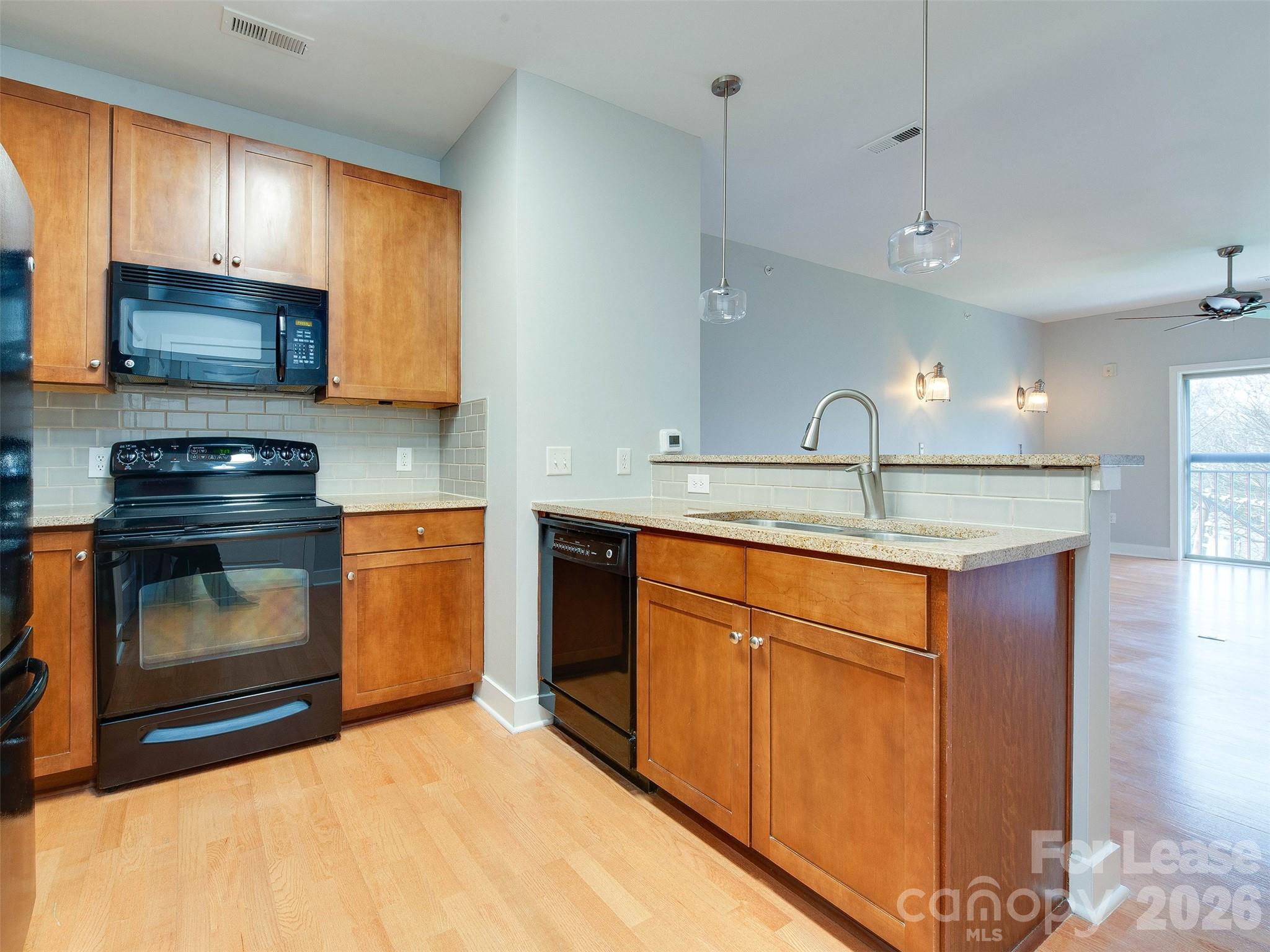 630 Calvert Street 407 Property Photo 5
