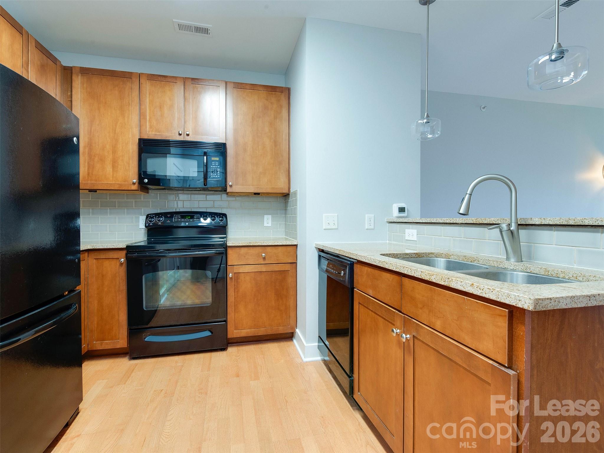 630 Calvert Street 407 Property Photo 7