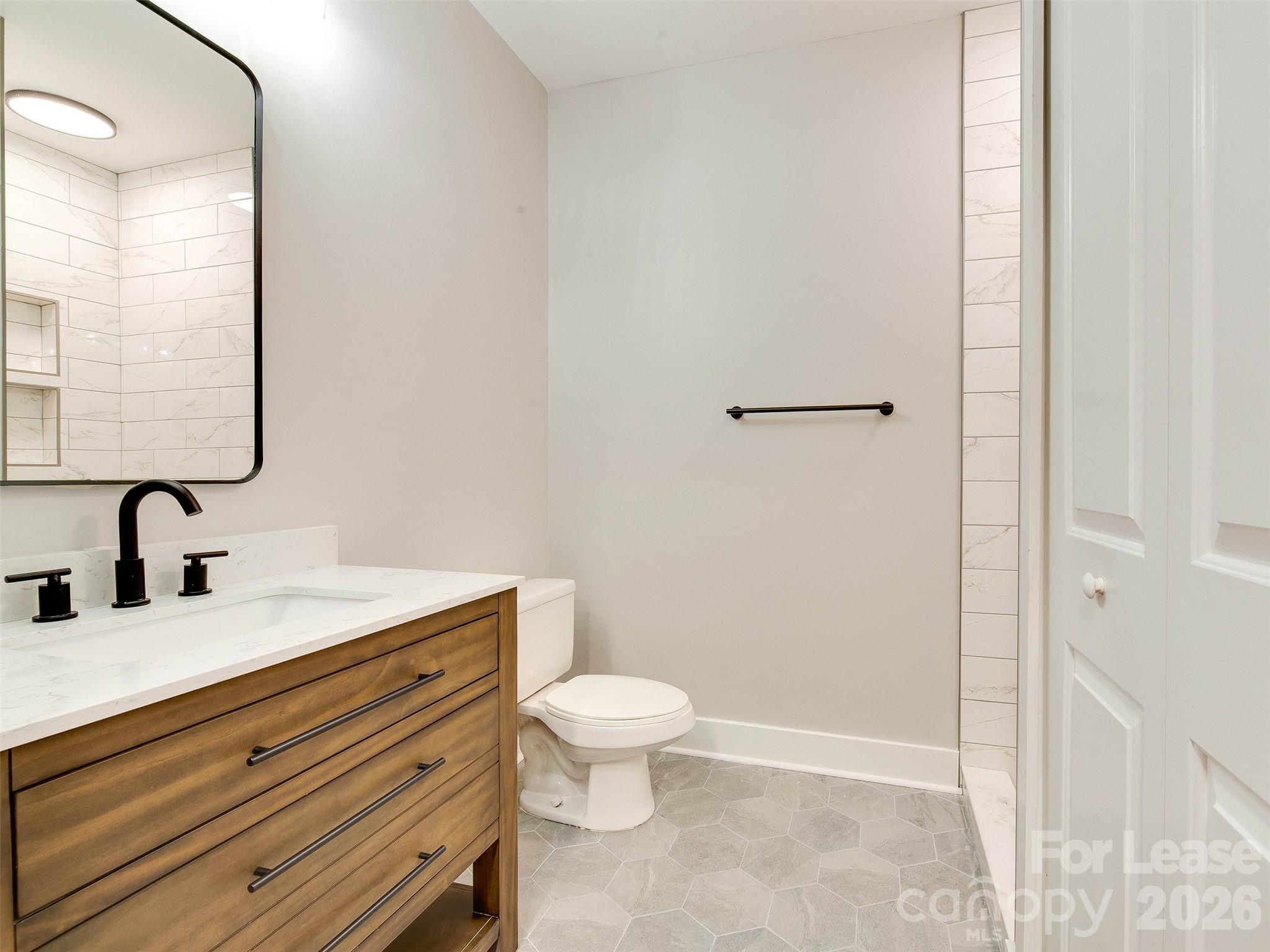 630 Calvert Street 407 Property Photo 24