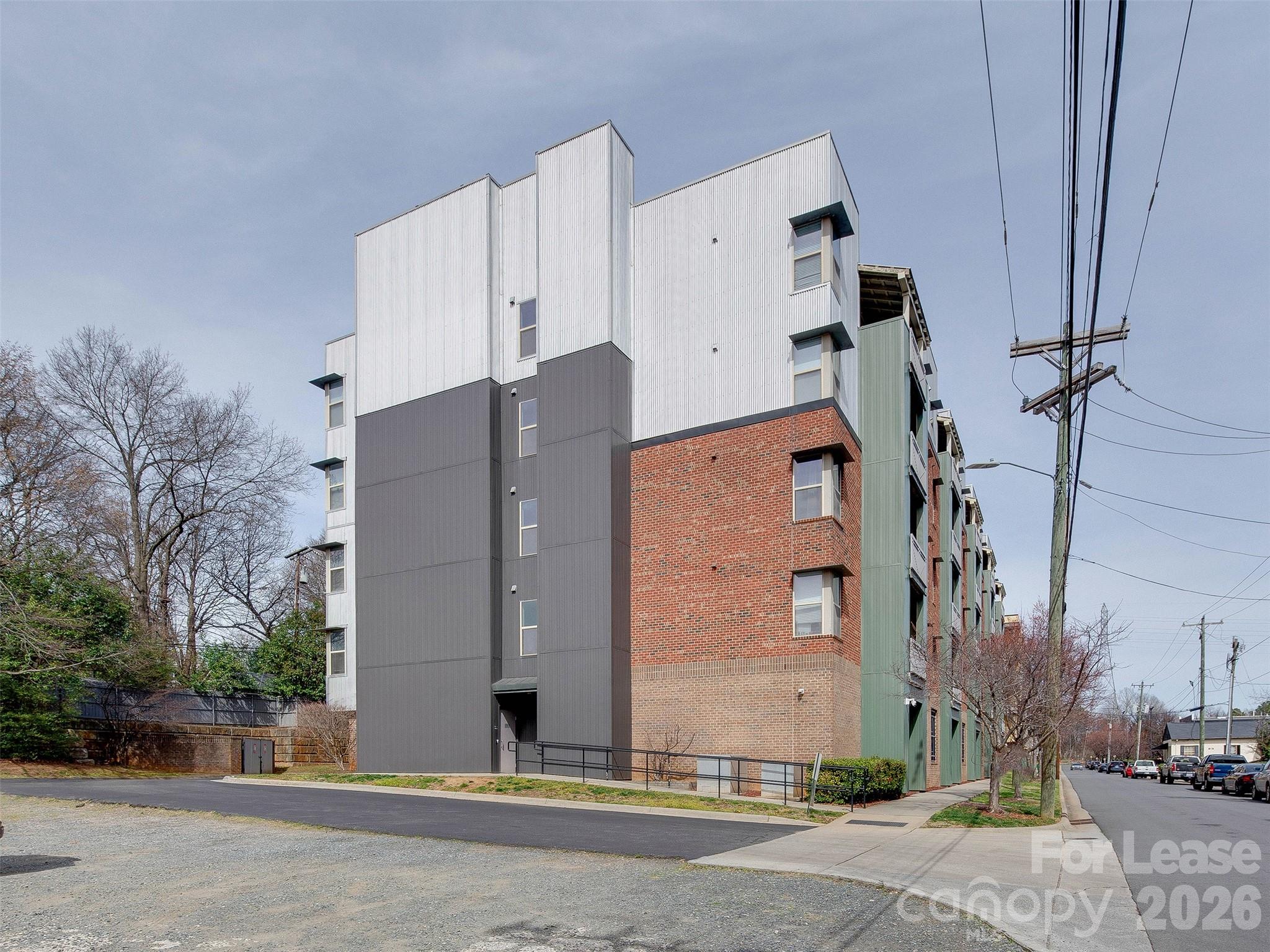 630 Calvert Street 407 Property Photo 31