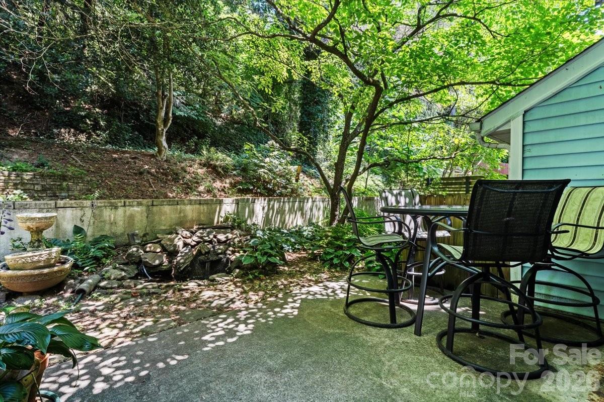 39 Wildwood Avenue Property Photo 8