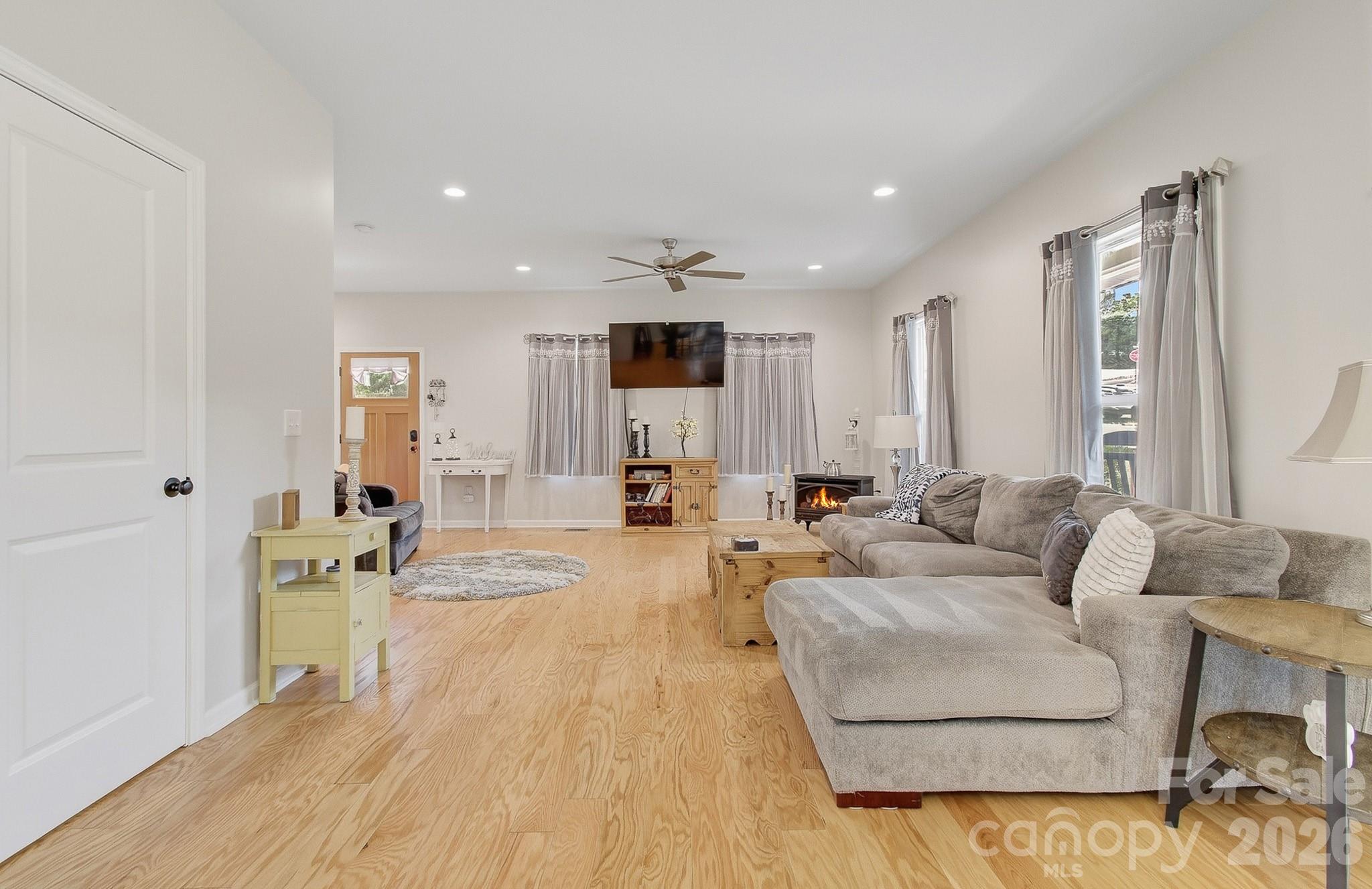 777 High Street Property Photo 32