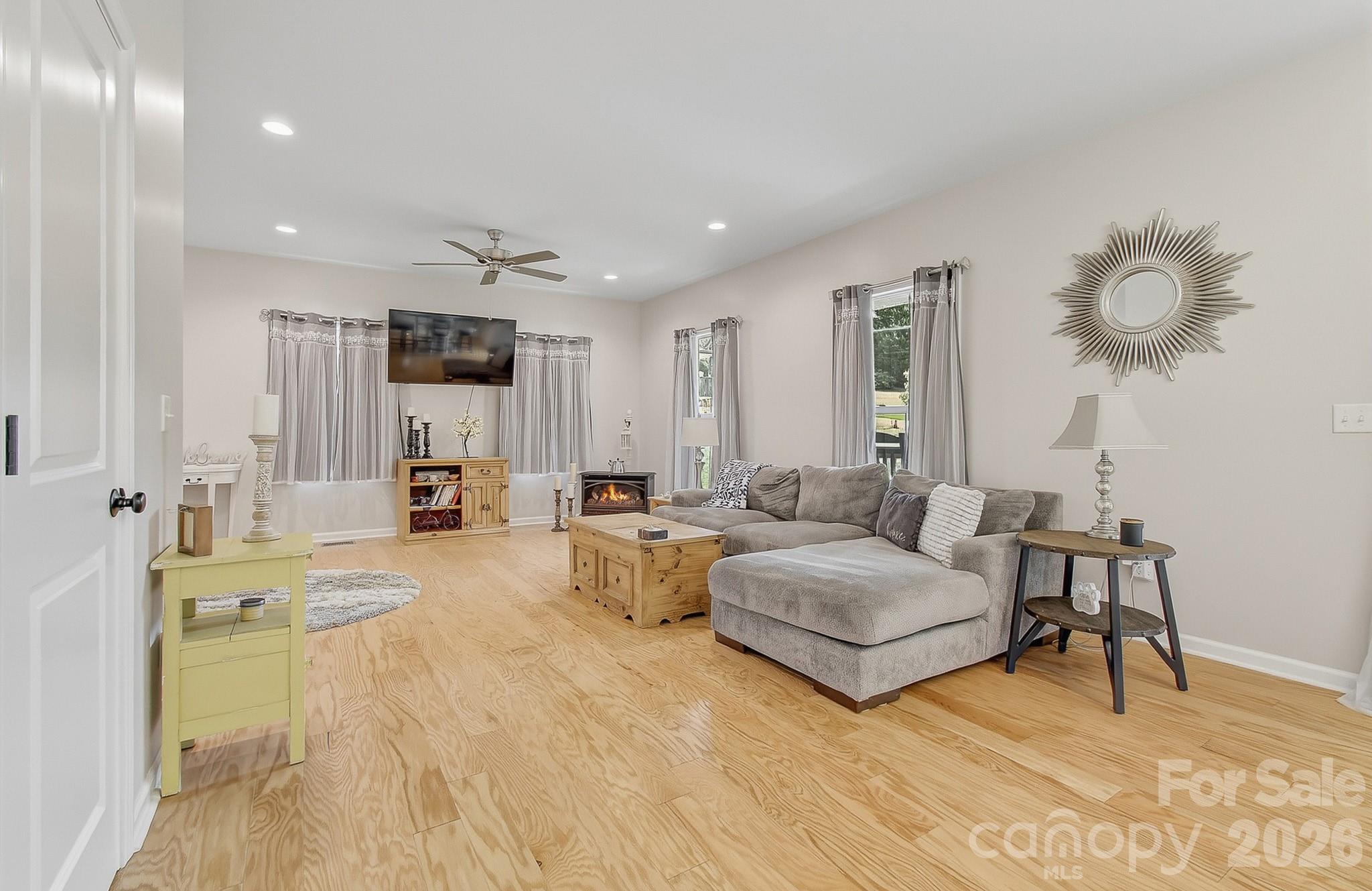 777 High Street Property Photo 33