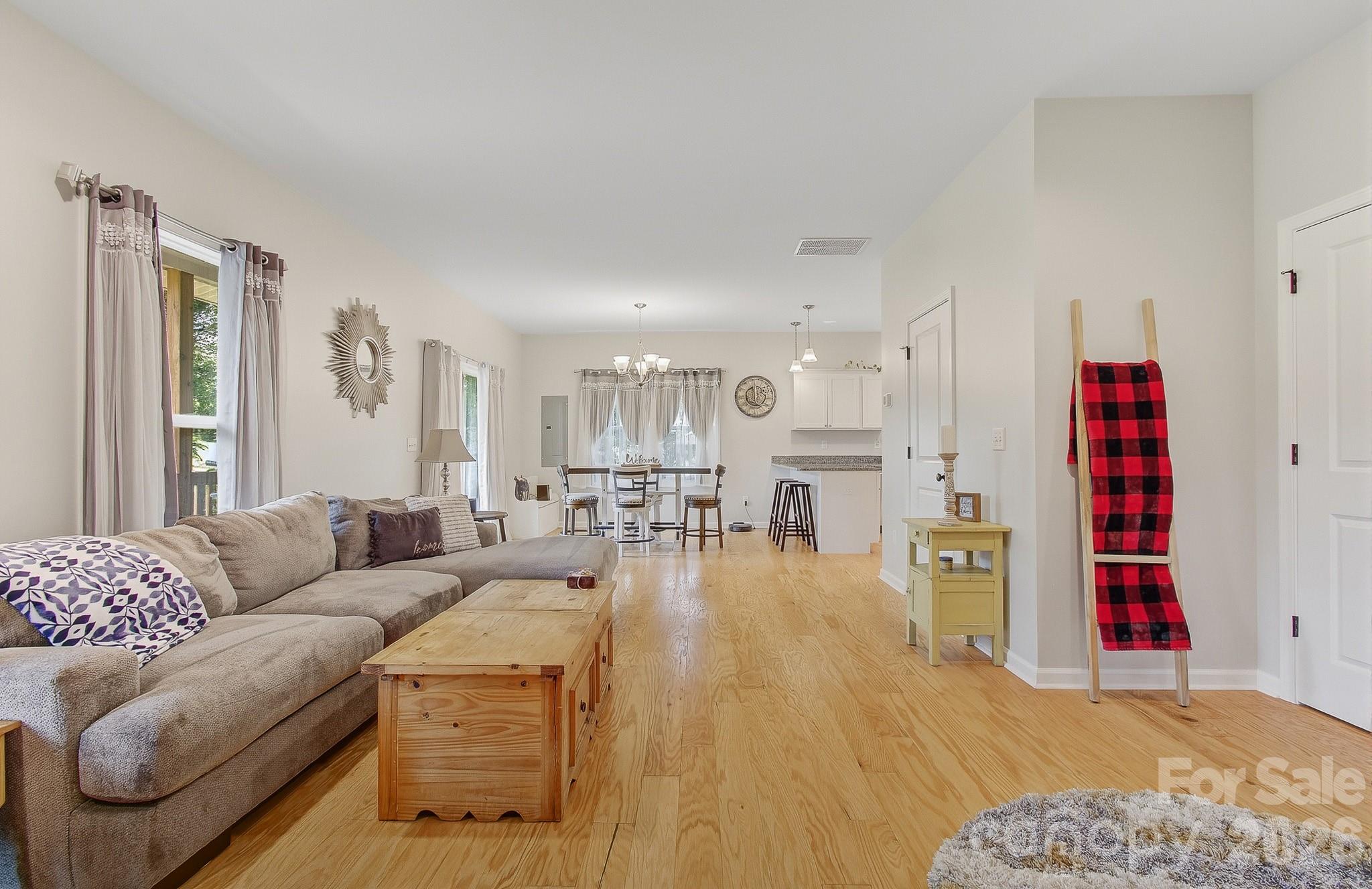 777 High Street Property Photo 37