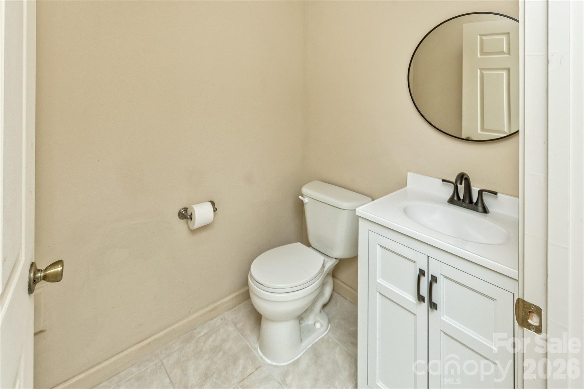15 Village Green Drive Property Photo 33