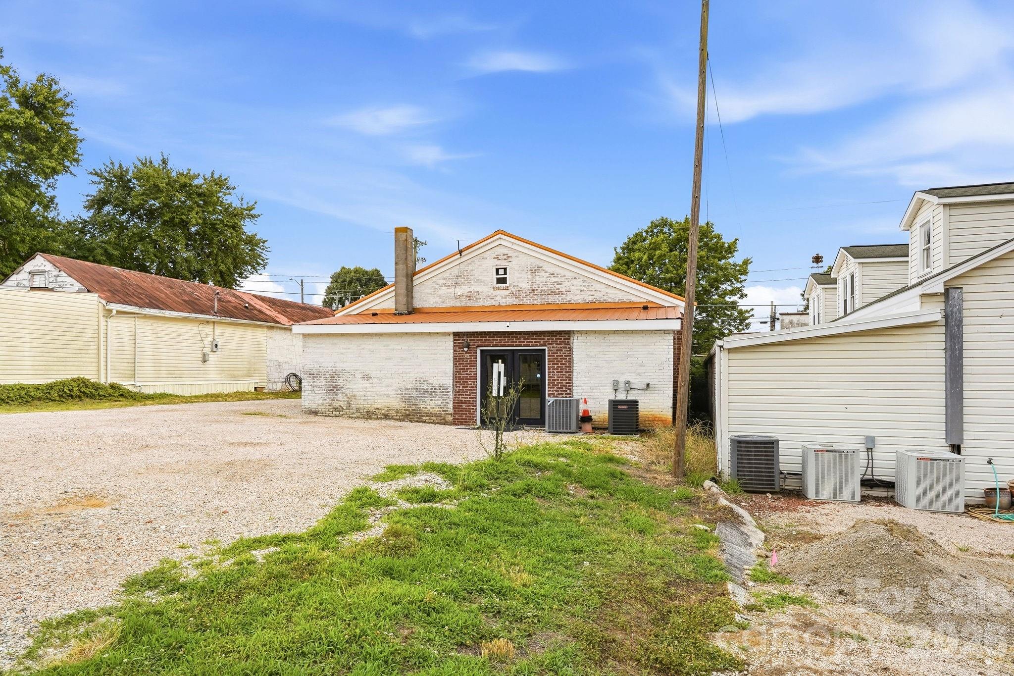 106 N Main Street Property Photo 46