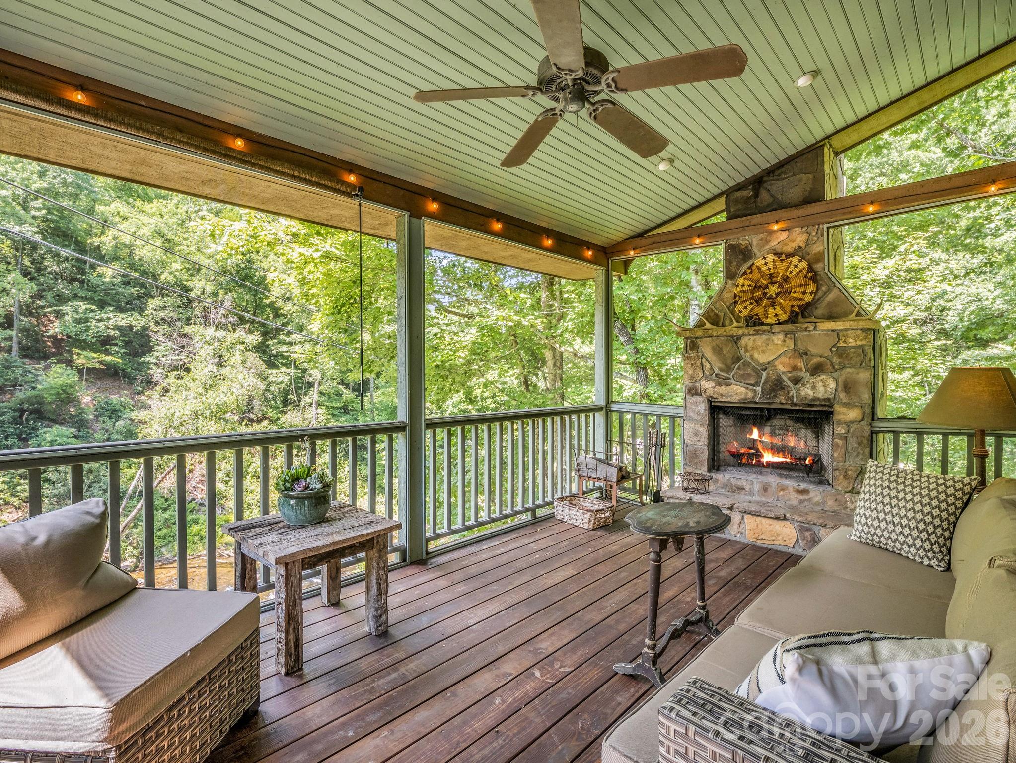 9390 East Fork Road Property Photo 2