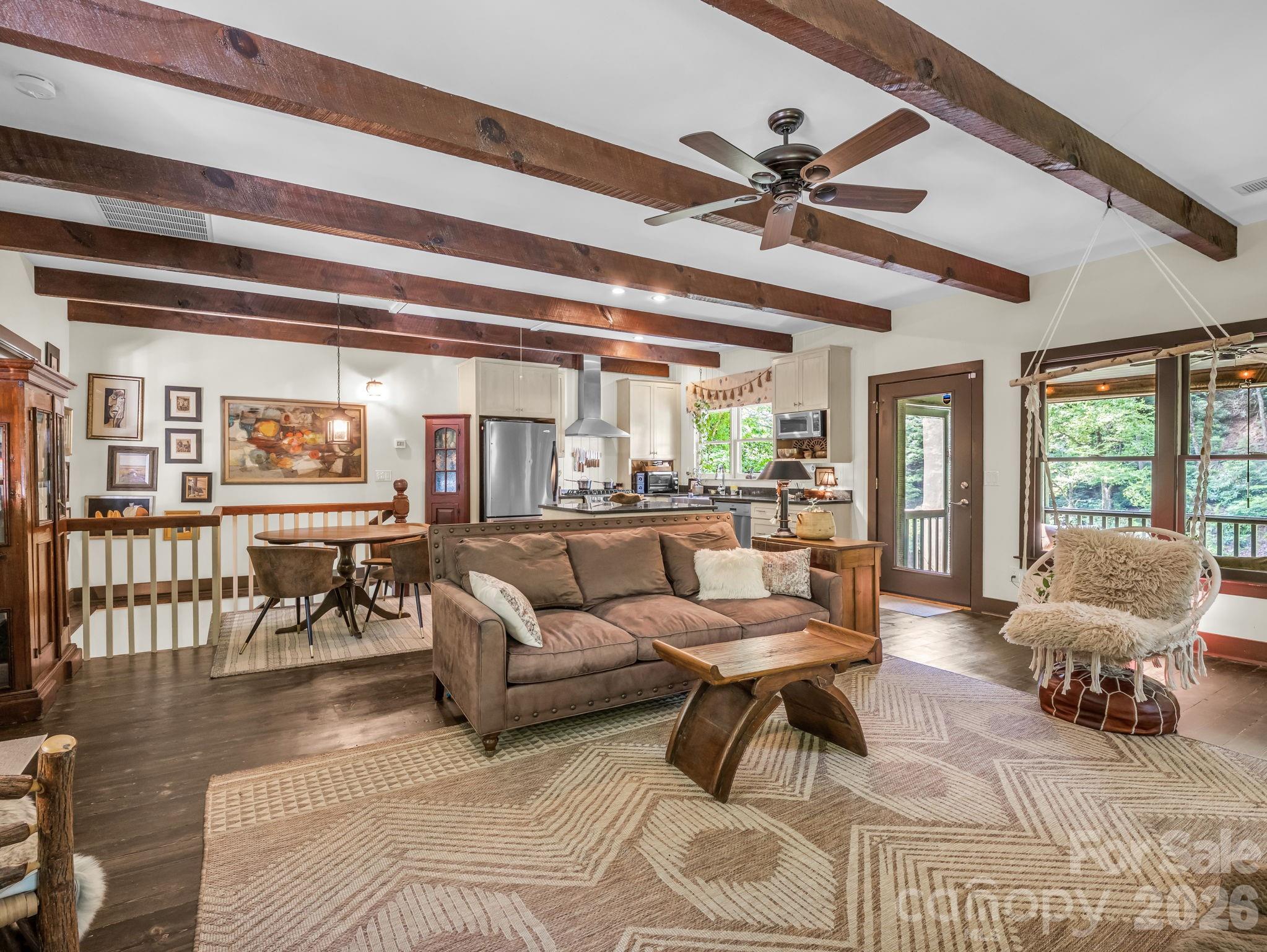9390 East Fork Road Property Photo 3