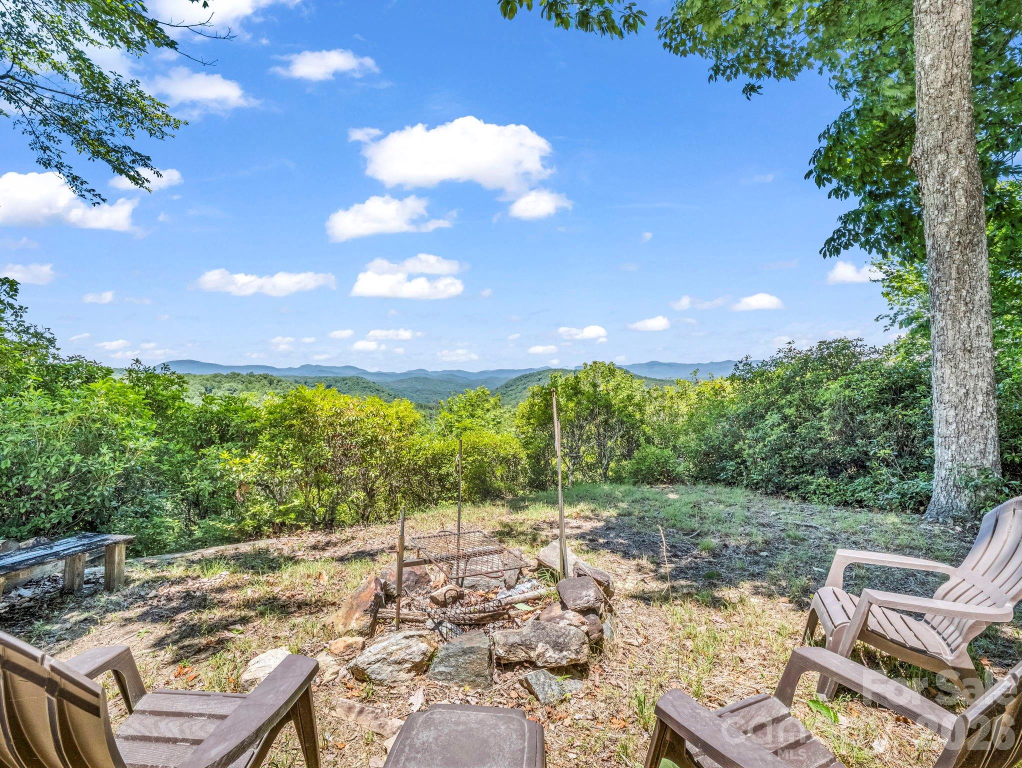 182 Antler Ridge Property Photo 3