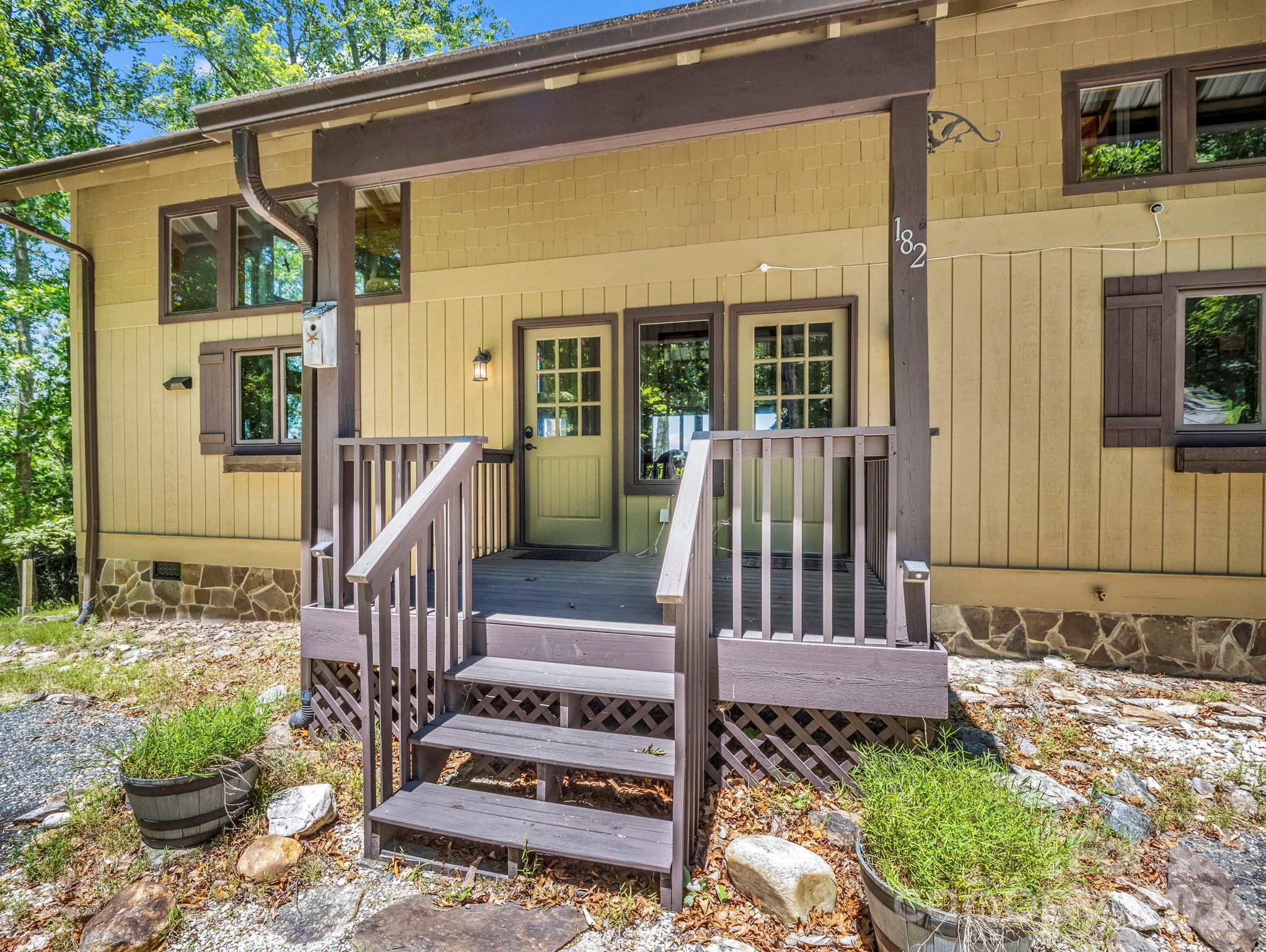 182 Antler Ridge Property Photo 6