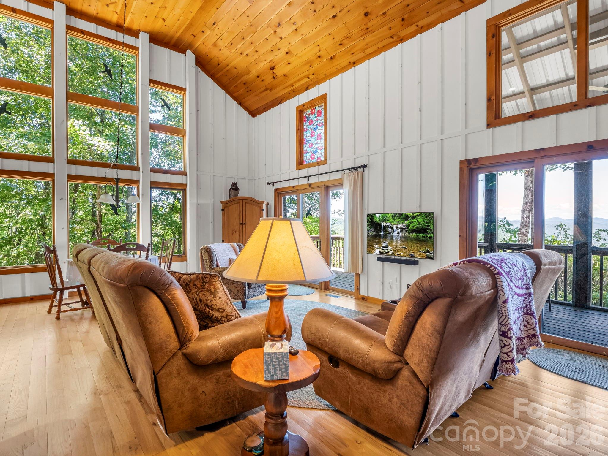 182 Antler Ridge Property Photo 14