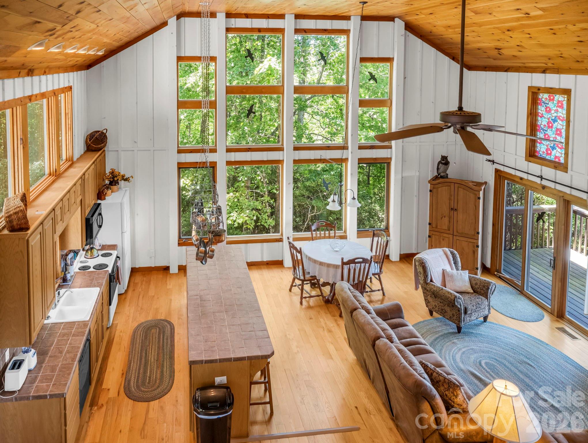 182 Antler Ridge Property Photo 16