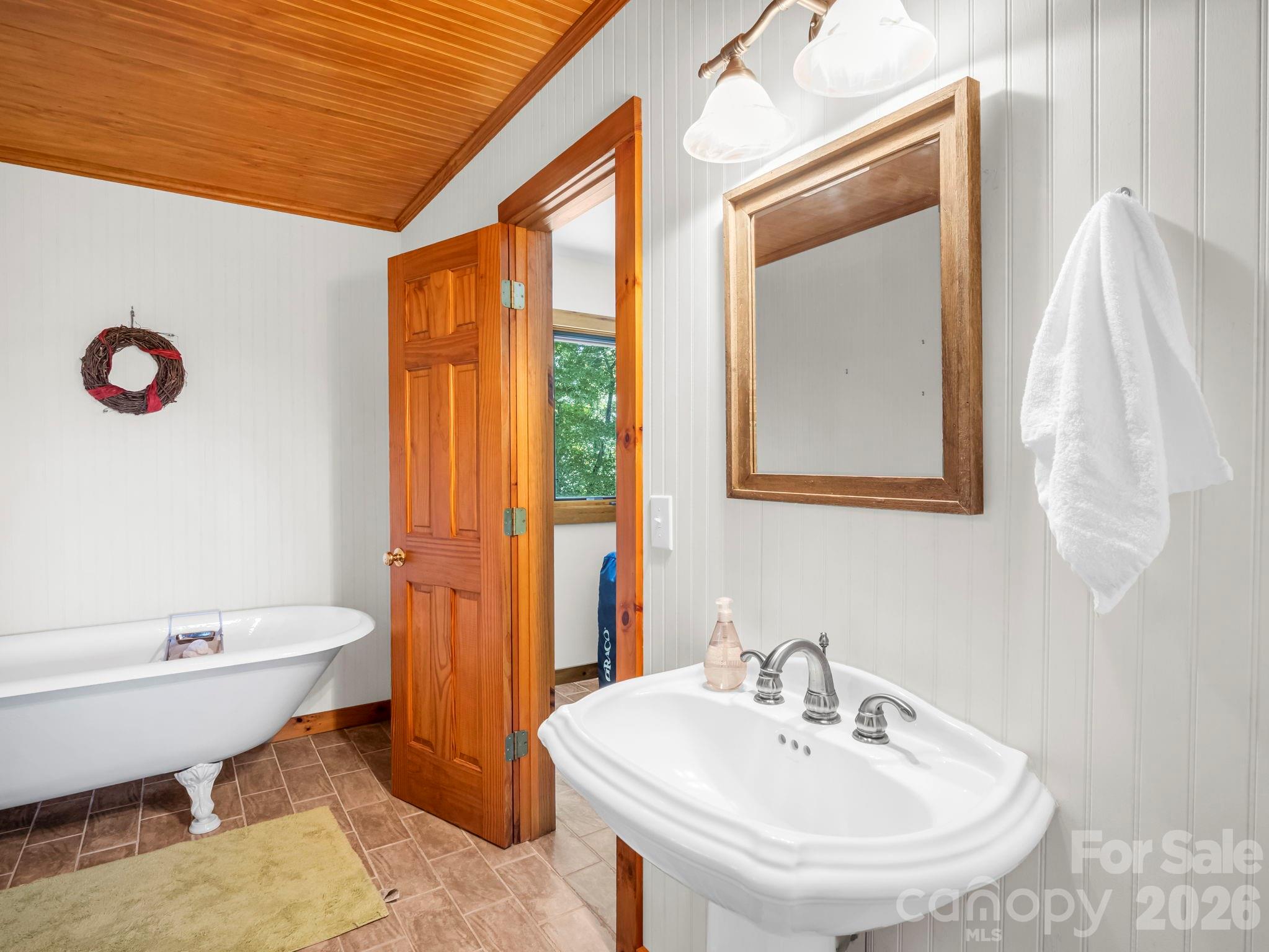 182 Antler Ridge Property Photo 20
