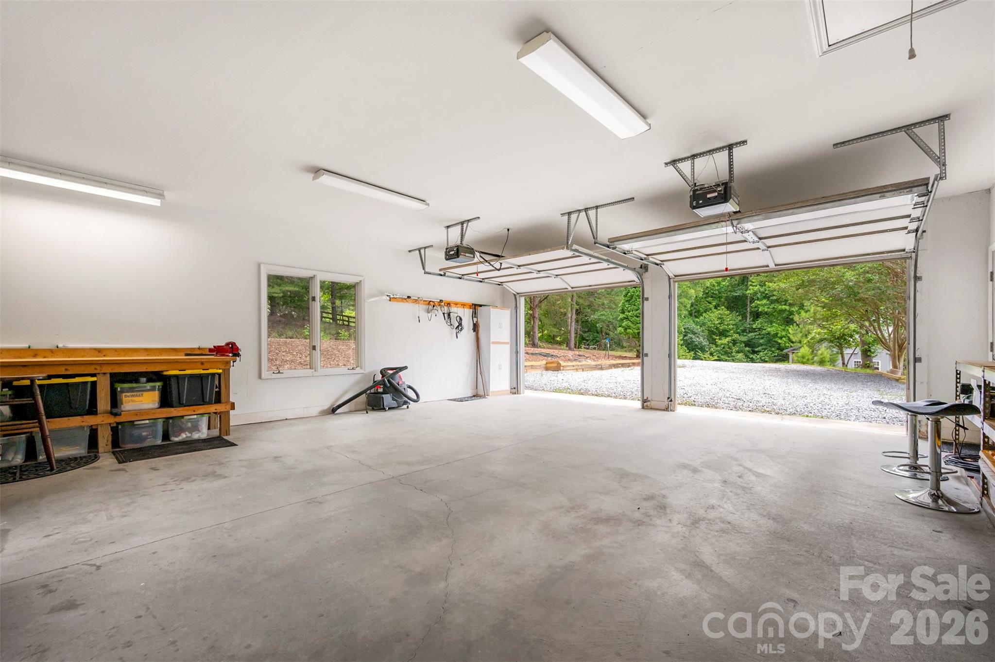 441 Lower Ridgeview Road Property Photo 16