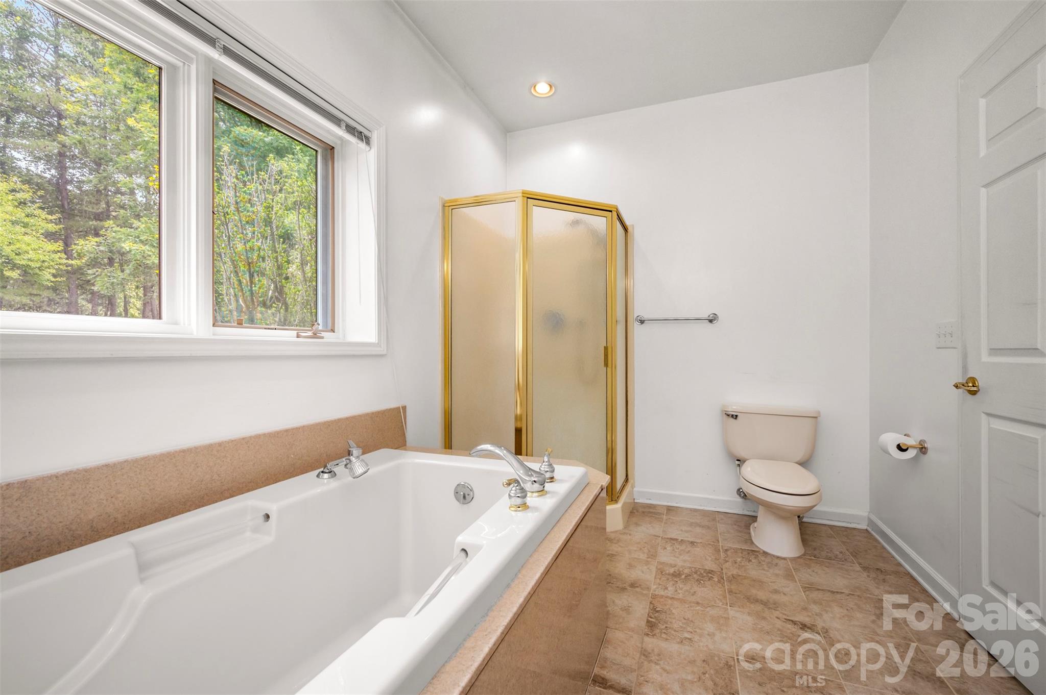 441 Lower Ridgeview Road Property Photo 27