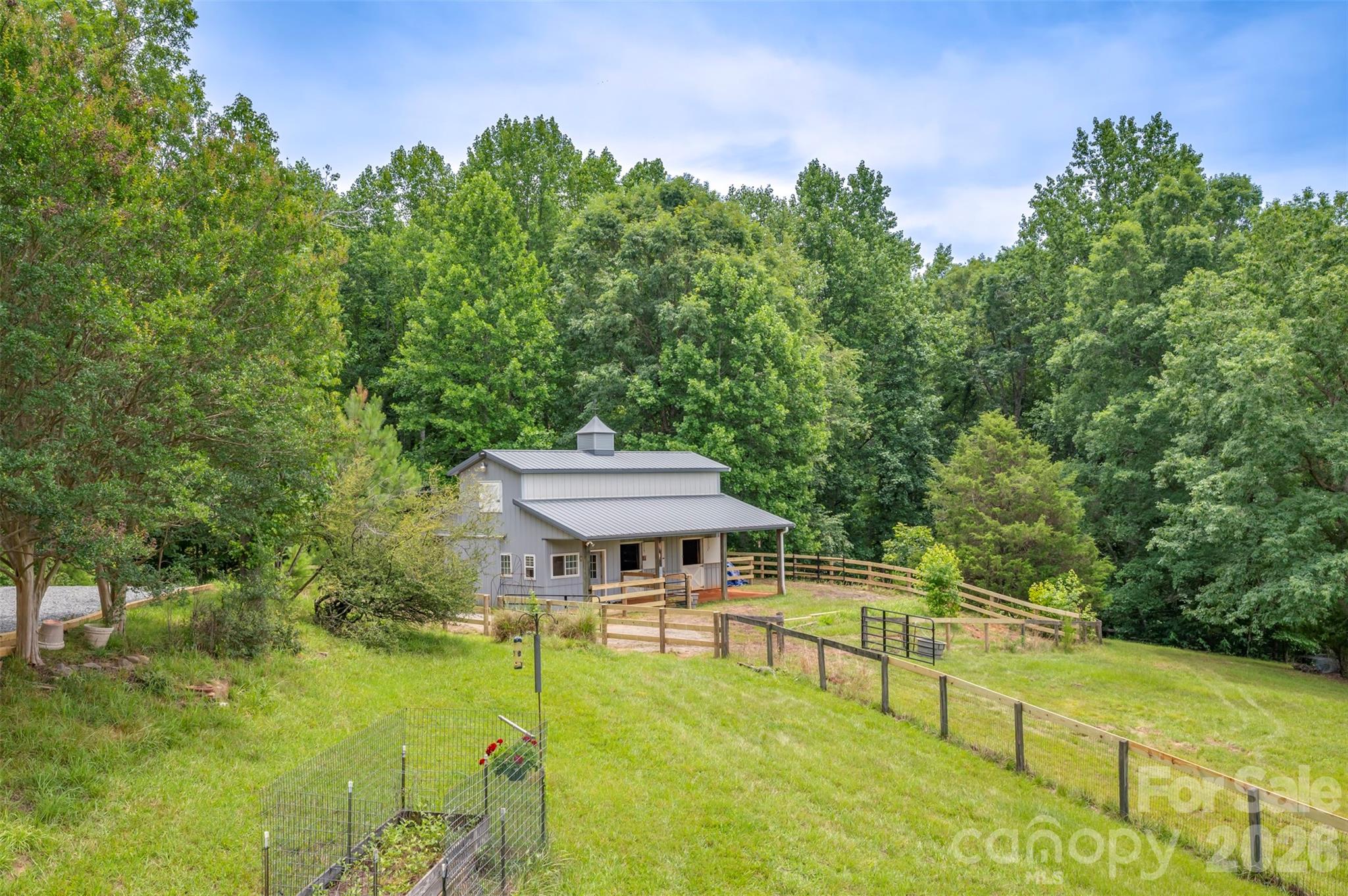 441 Lower Ridgeview Road Property Photo 36