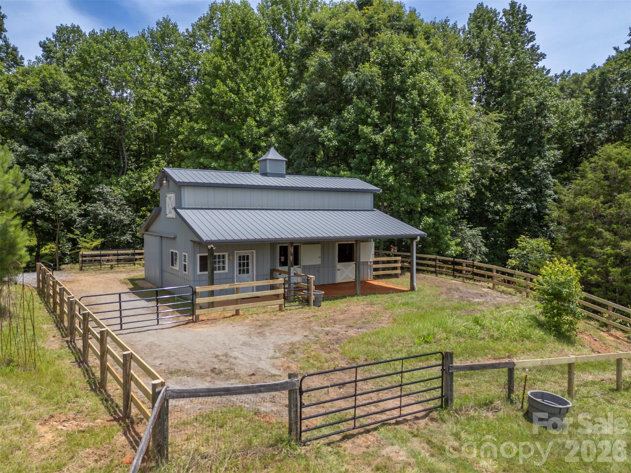 441 Lower Ridgeview Road Property Photo 38