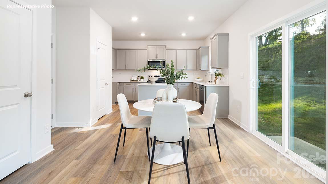 264 Mary Locke Way Property Photo 3