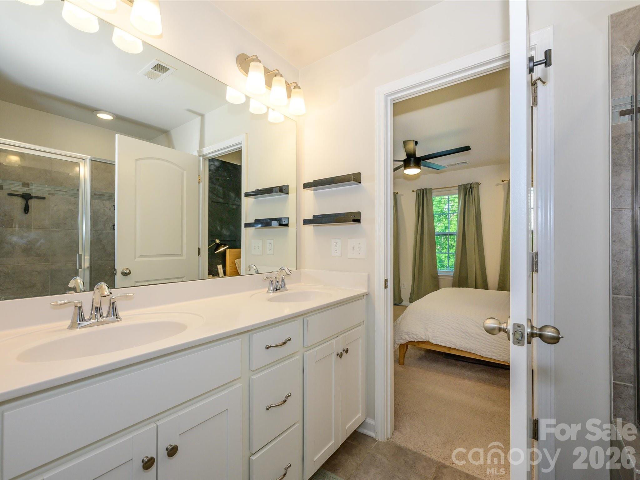 11546 Red Rust Lane Property Photo 20