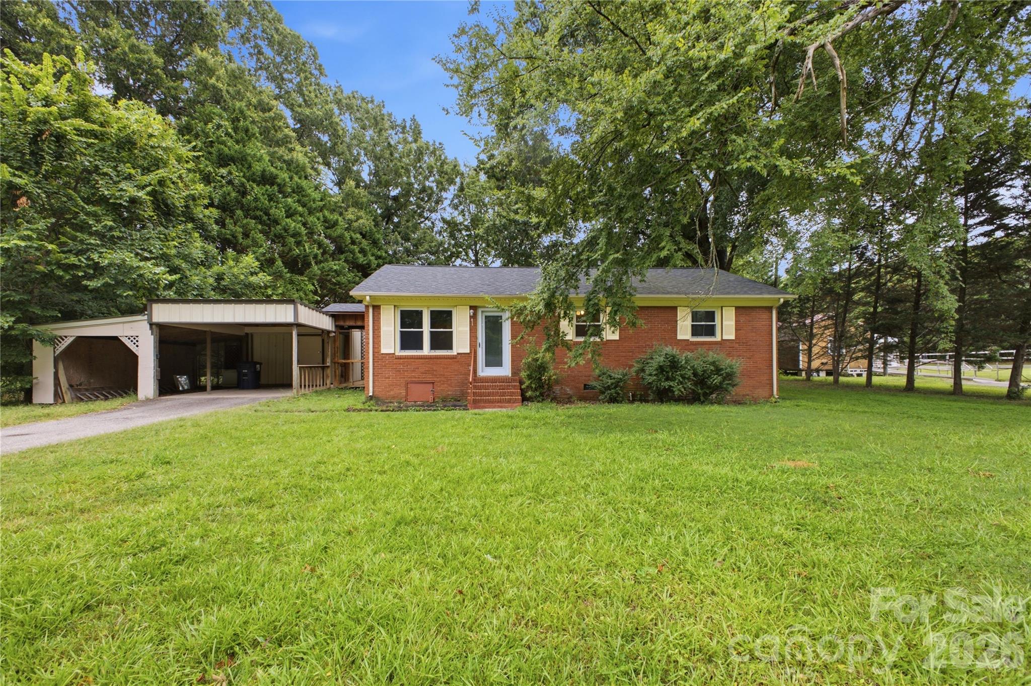 325 Grover Moore Place Property Photo 1