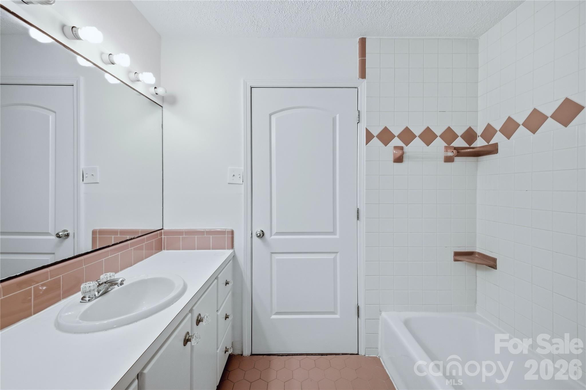 325 Grover Moore Place Property Photo 18