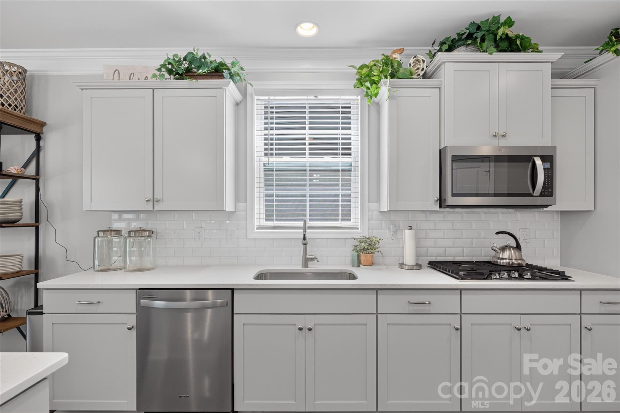 3009 Lydney Circle Property Photo 4