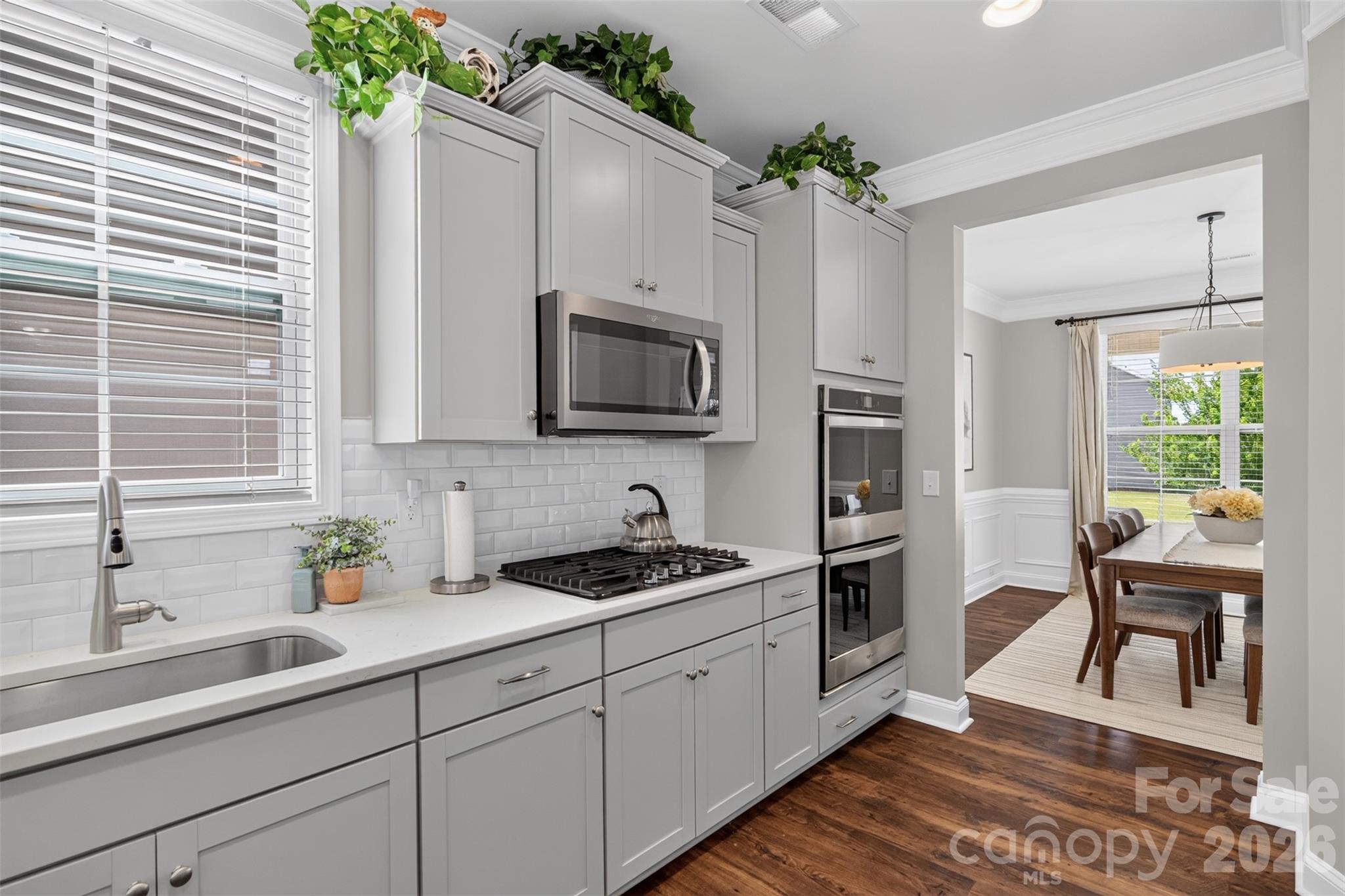3009 Lydney Circle Property Photo 8