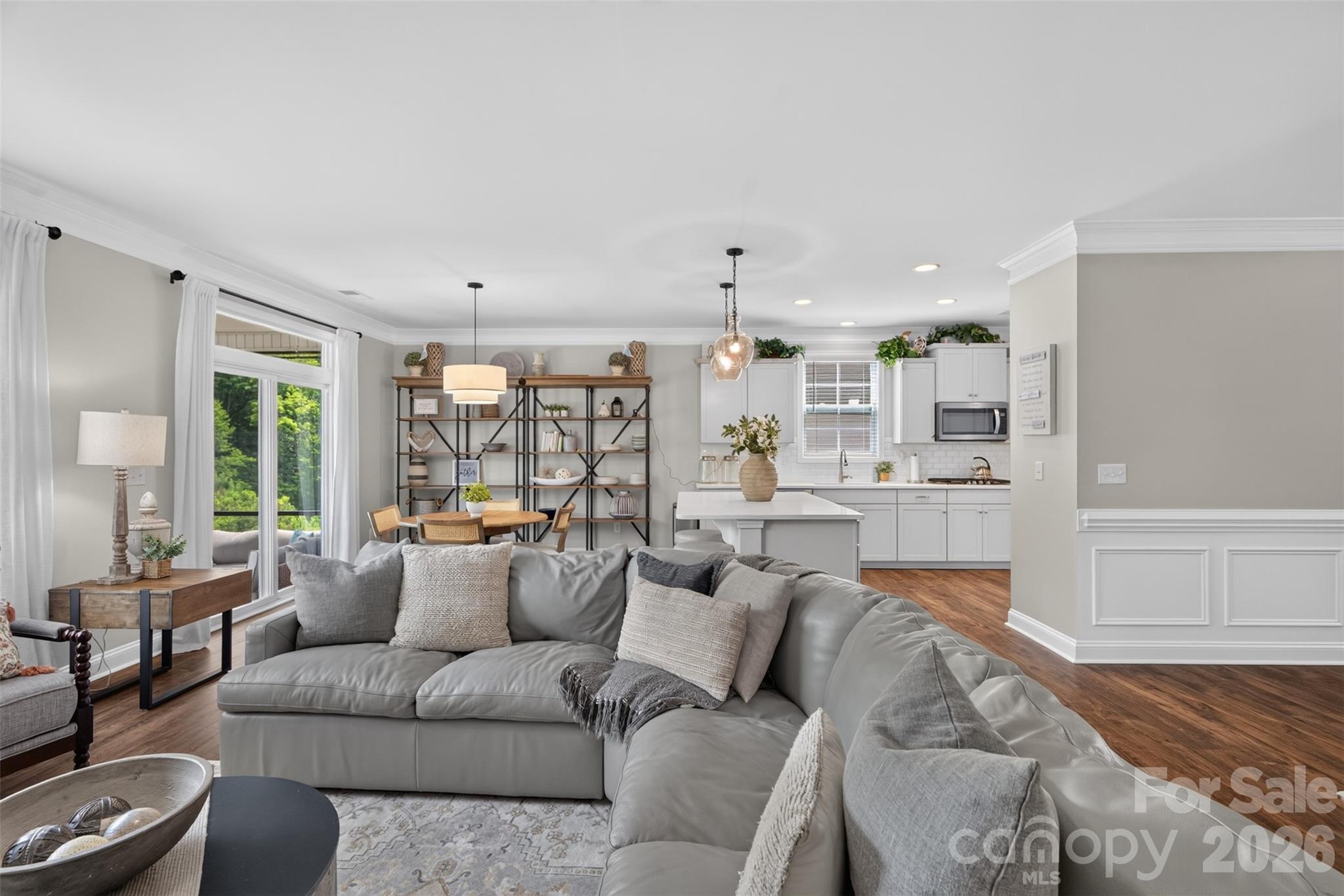 3009 Lydney Circle Property Photo 11