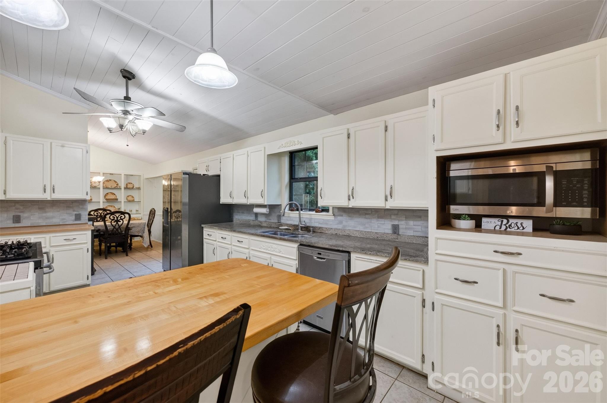 1117 Cedar Creek Drive Property Photo 11