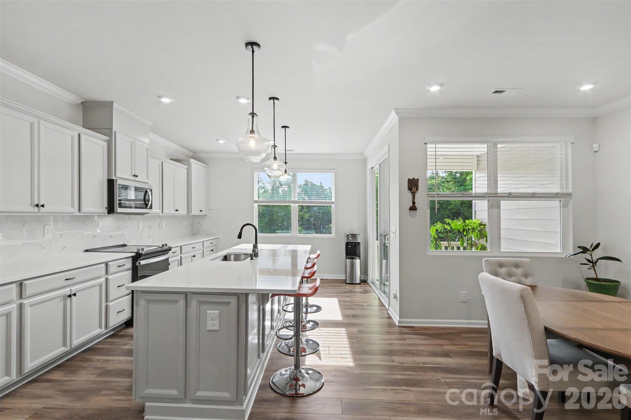 16704 Summers Walk Boulevard 27 Property Photo 12