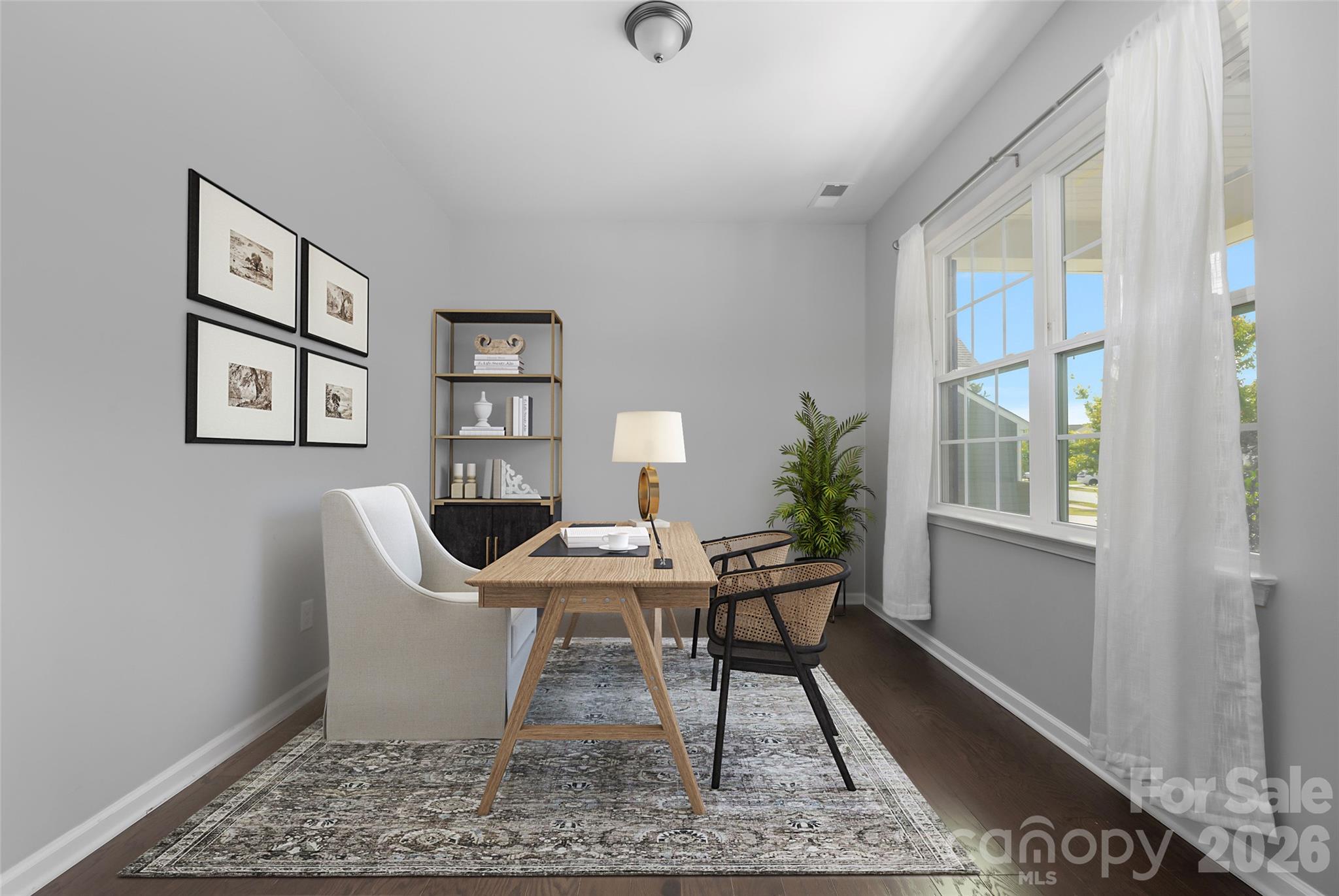 11119 Grenfell Avenue Property Photo 4