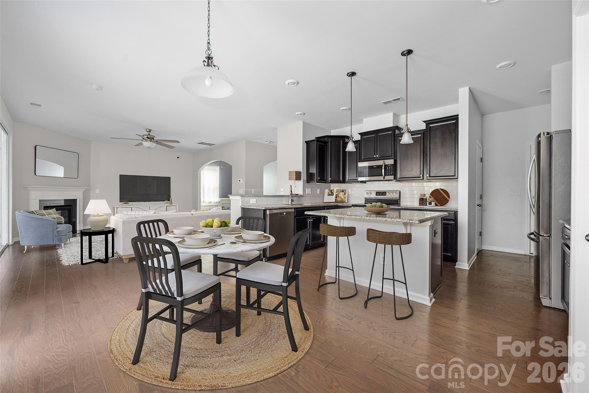 11119 Grenfell Avenue Property Photo 10