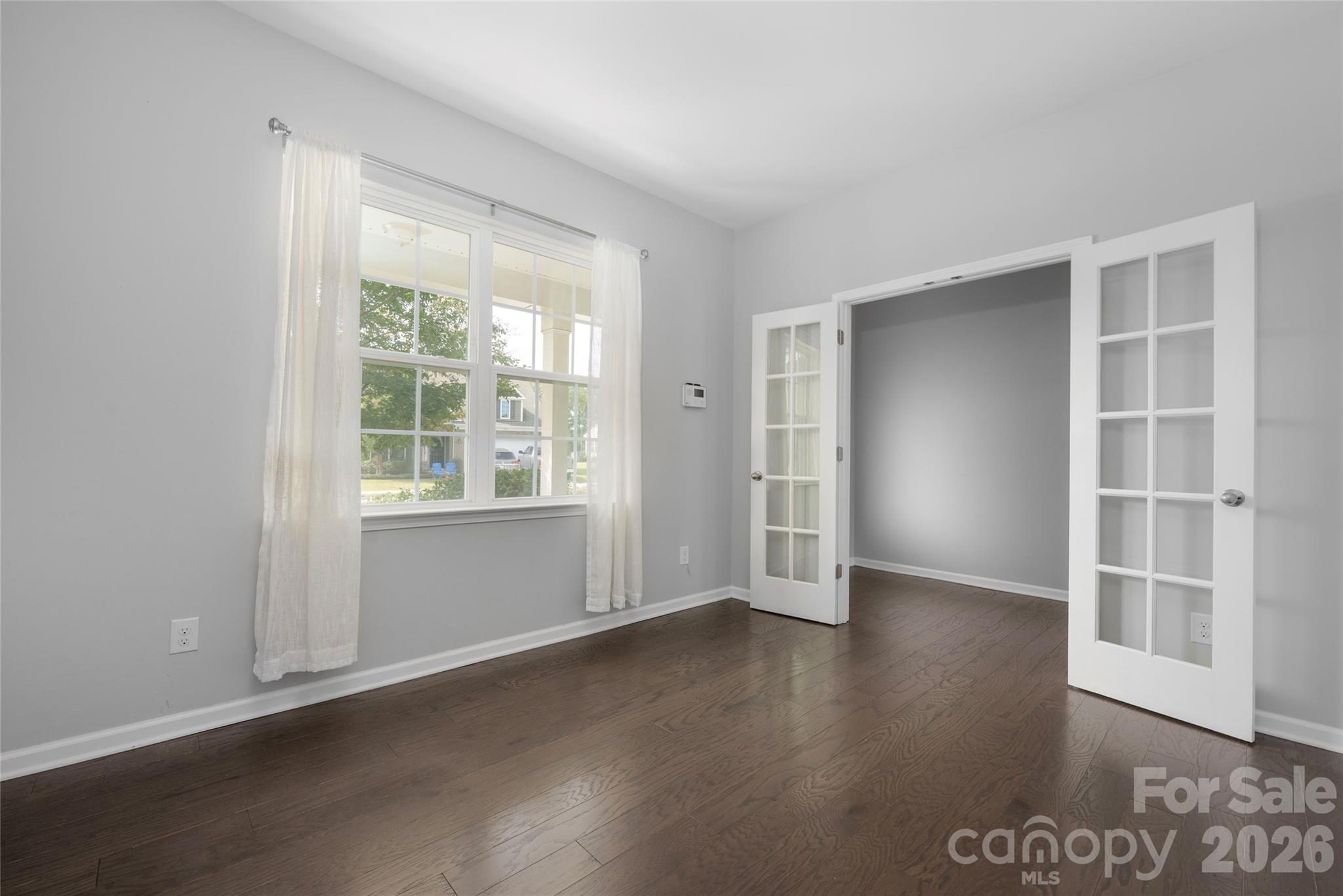 11119 Grenfell Avenue Property Photo 28
