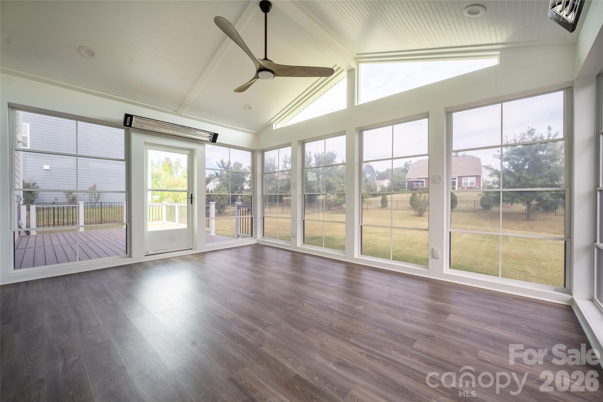 11119 Grenfell Avenue Property Photo 33
