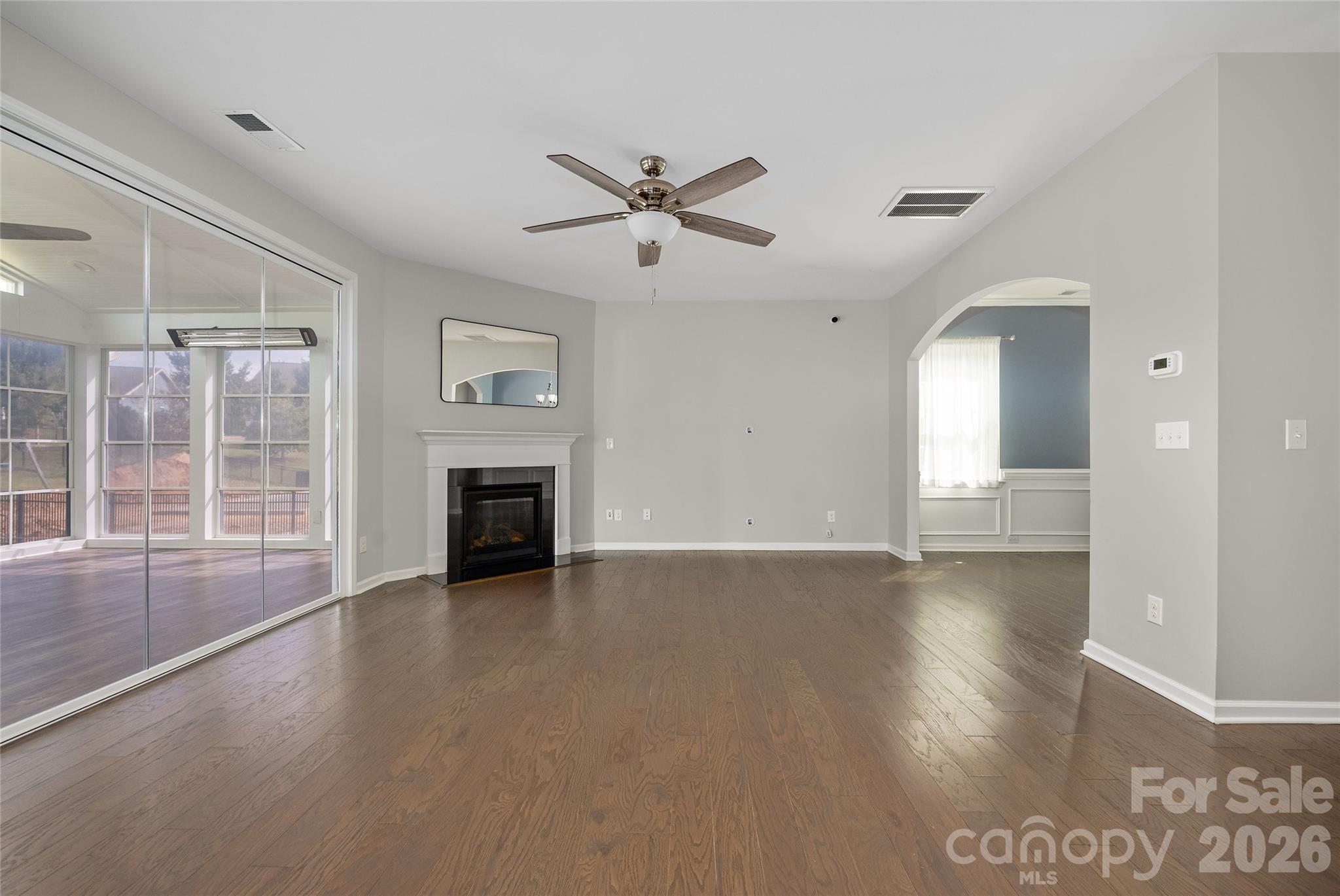 11119 Grenfell Avenue Property Photo 37