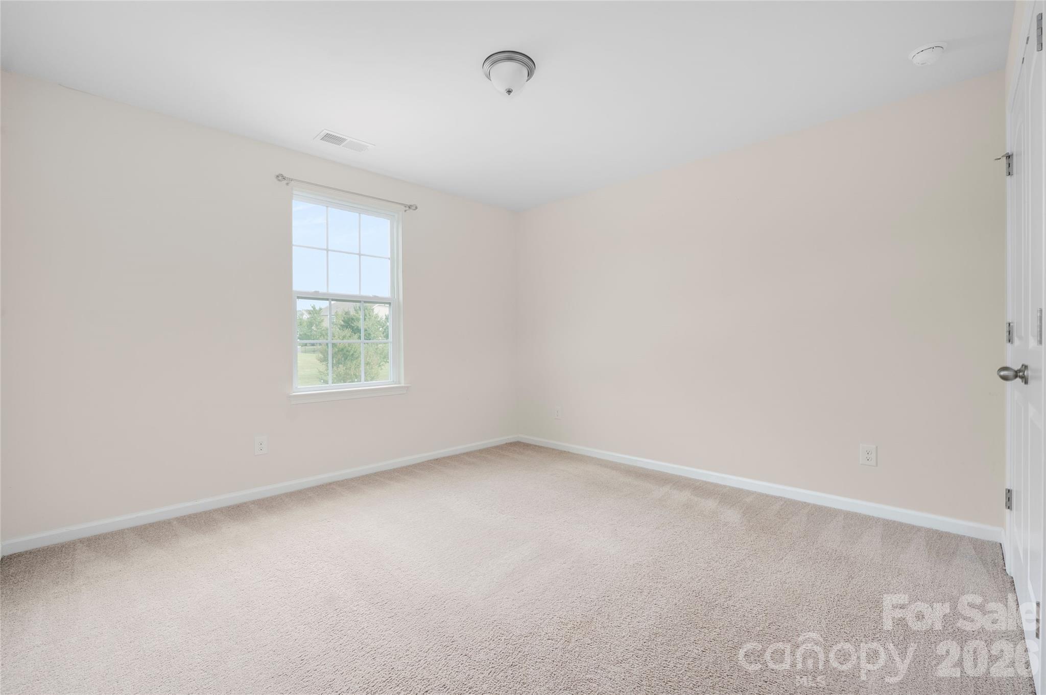 11119 Grenfell Avenue Property Photo 43