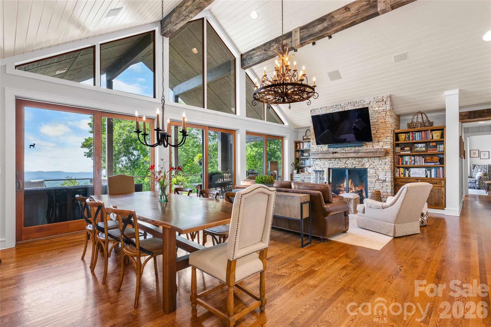 100 Meadow Ridge Drive Property Photo 8