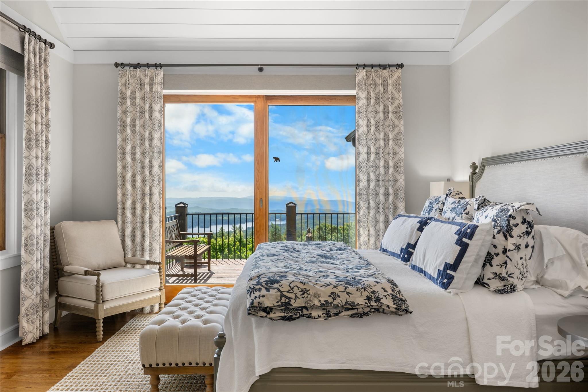 100 Meadow Ridge Drive Property Photo 15