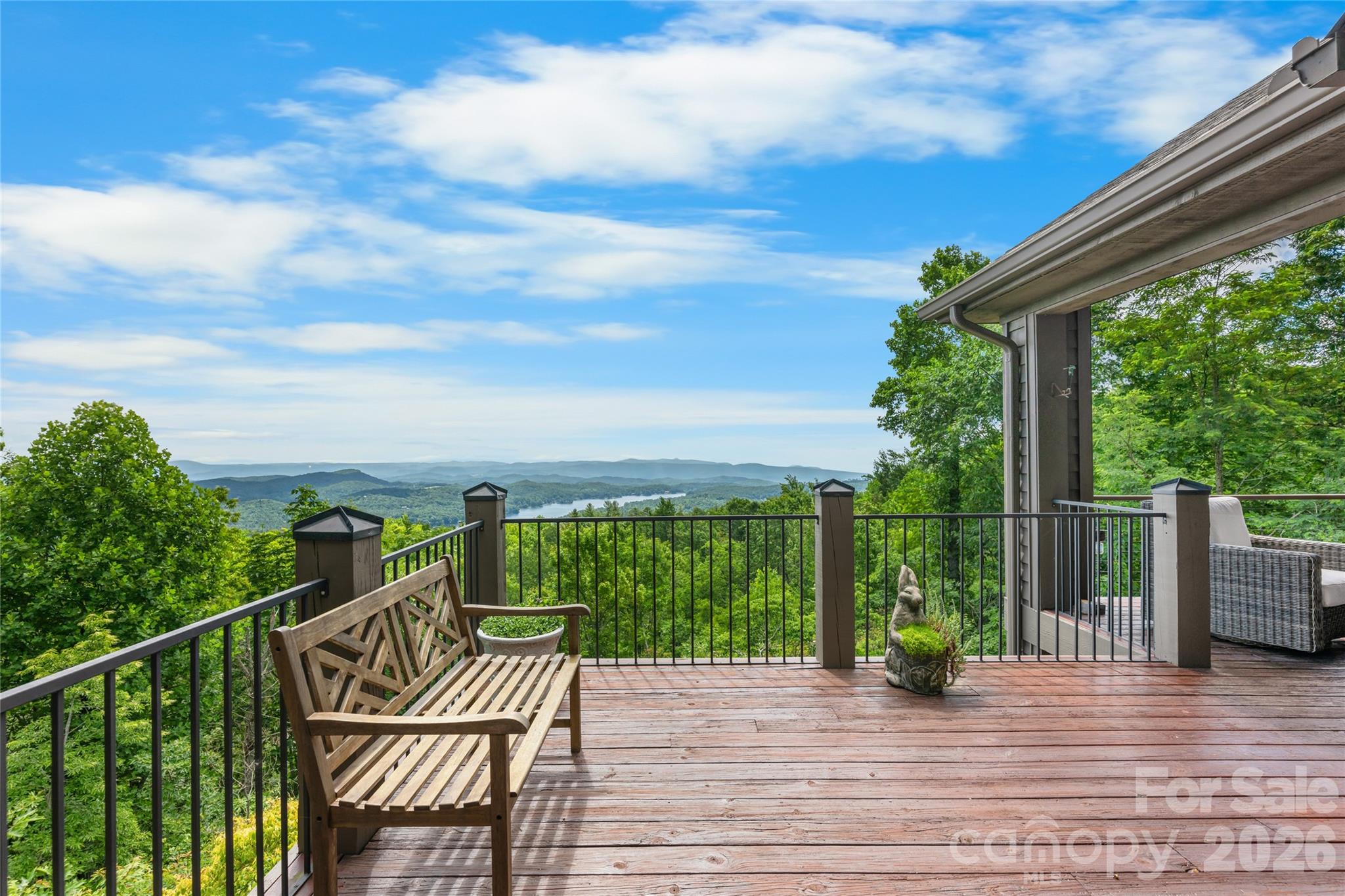 100 Meadow Ridge Drive Property Photo 31