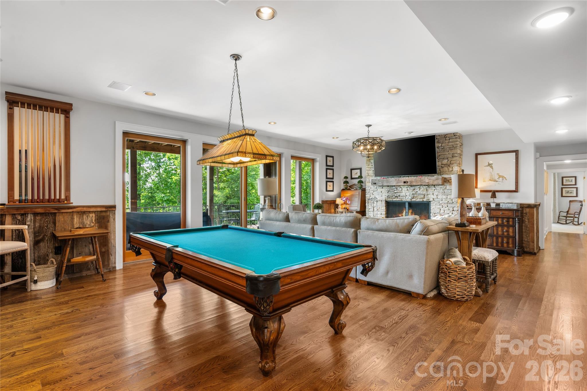 100 Meadow Ridge Drive Property Photo 36