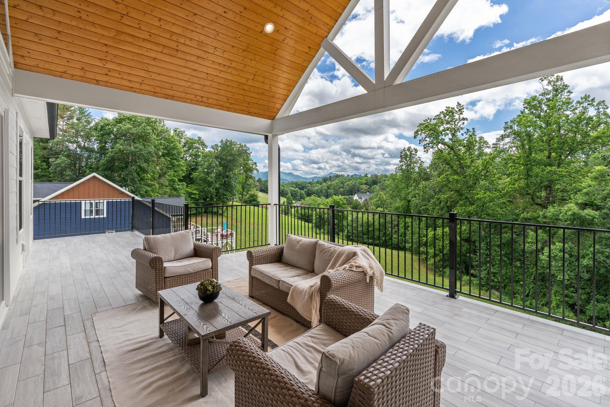 7 Temujin Drive Property Photo 16