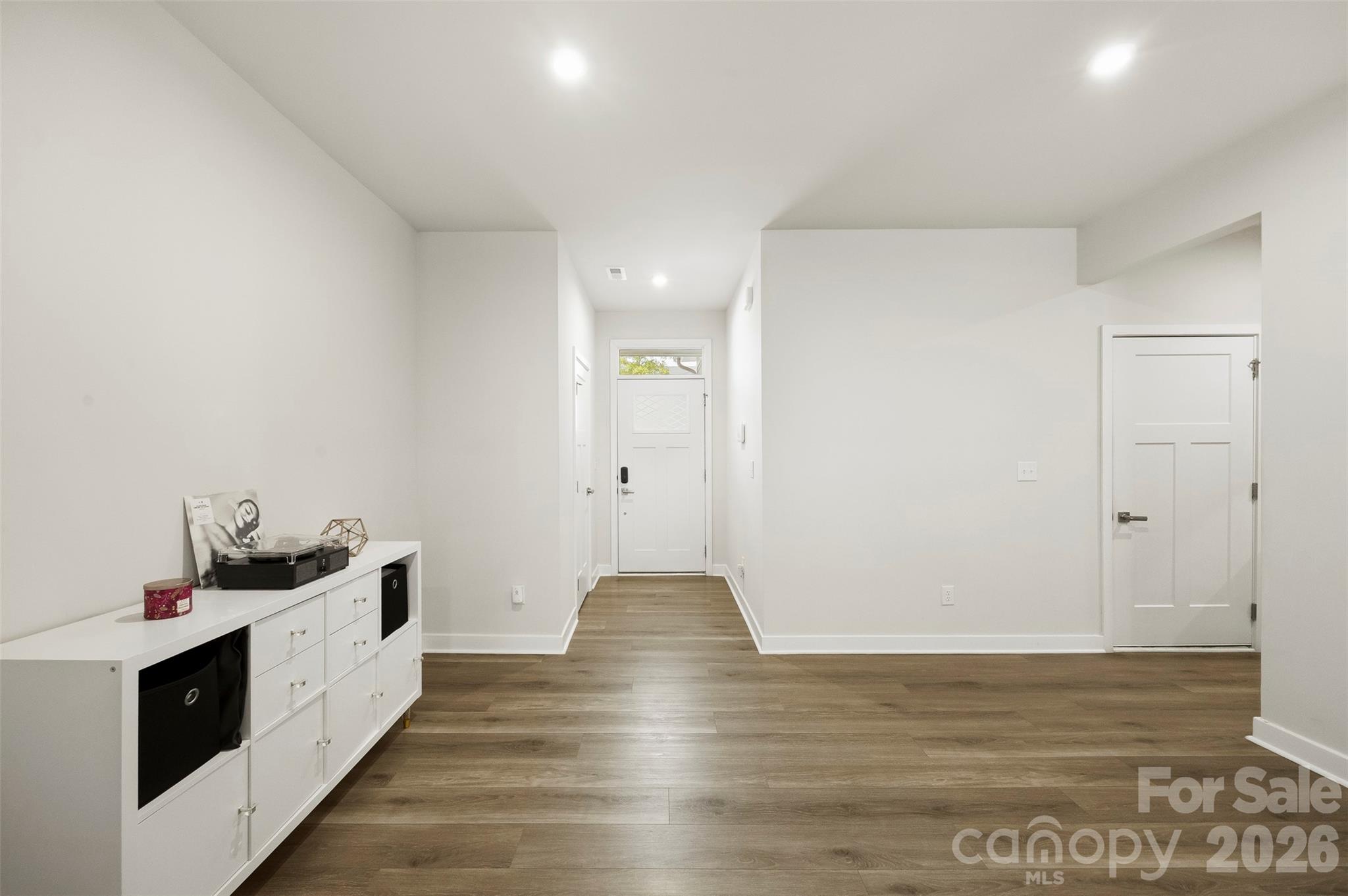 6234 Ashton Park Drive Property Photo 6