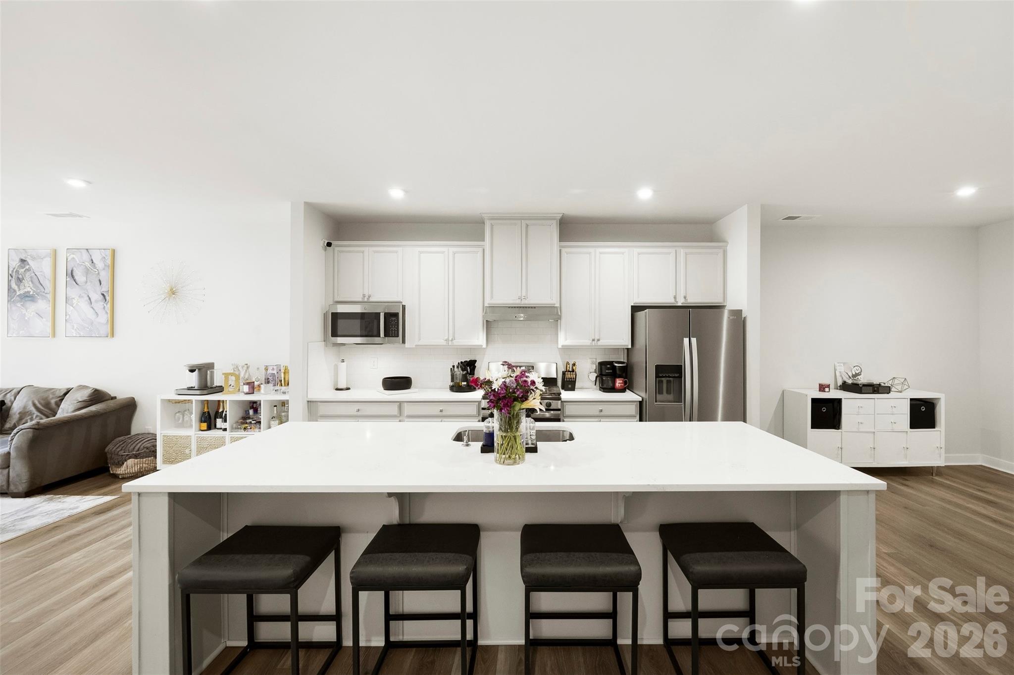 6234 Ashton Park Drive Property Photo 8