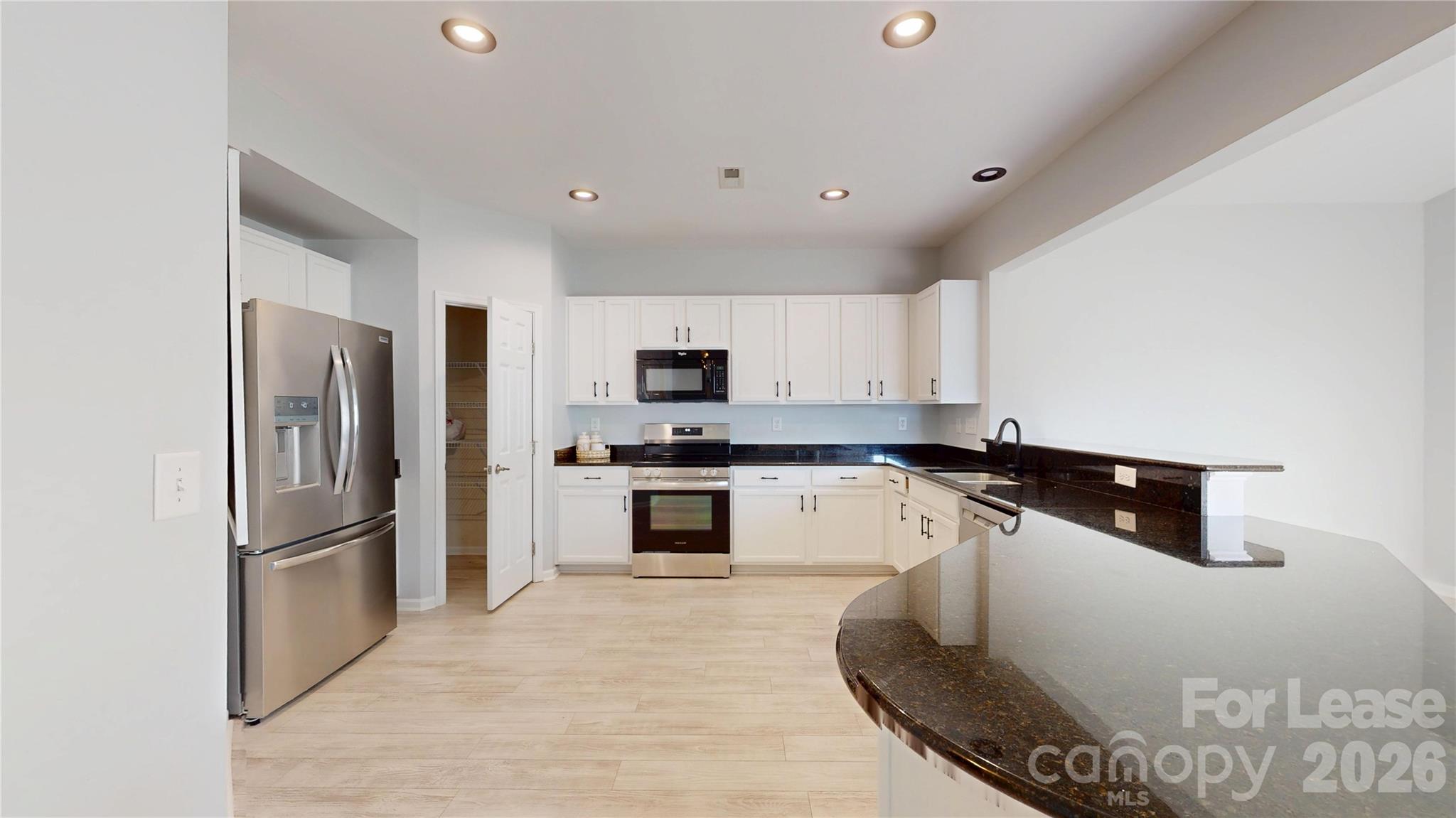 10848 Tailwater Street Property Photo 6