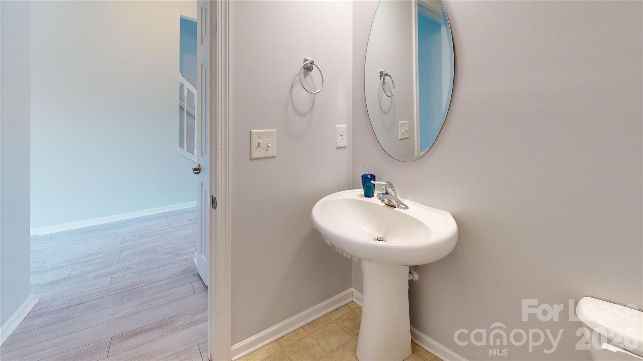10848 Tailwater Street Property Photo 10