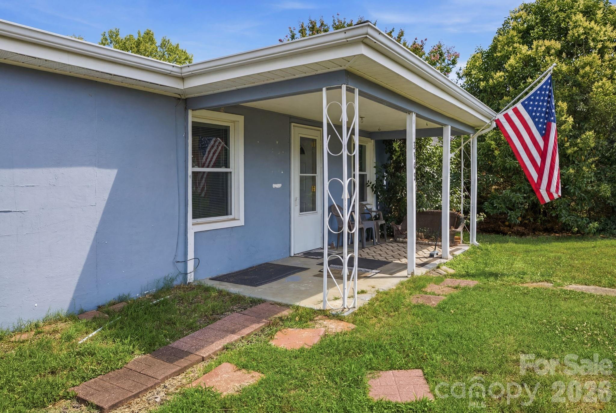 3948 Main Avenue Drive Property Photo 2