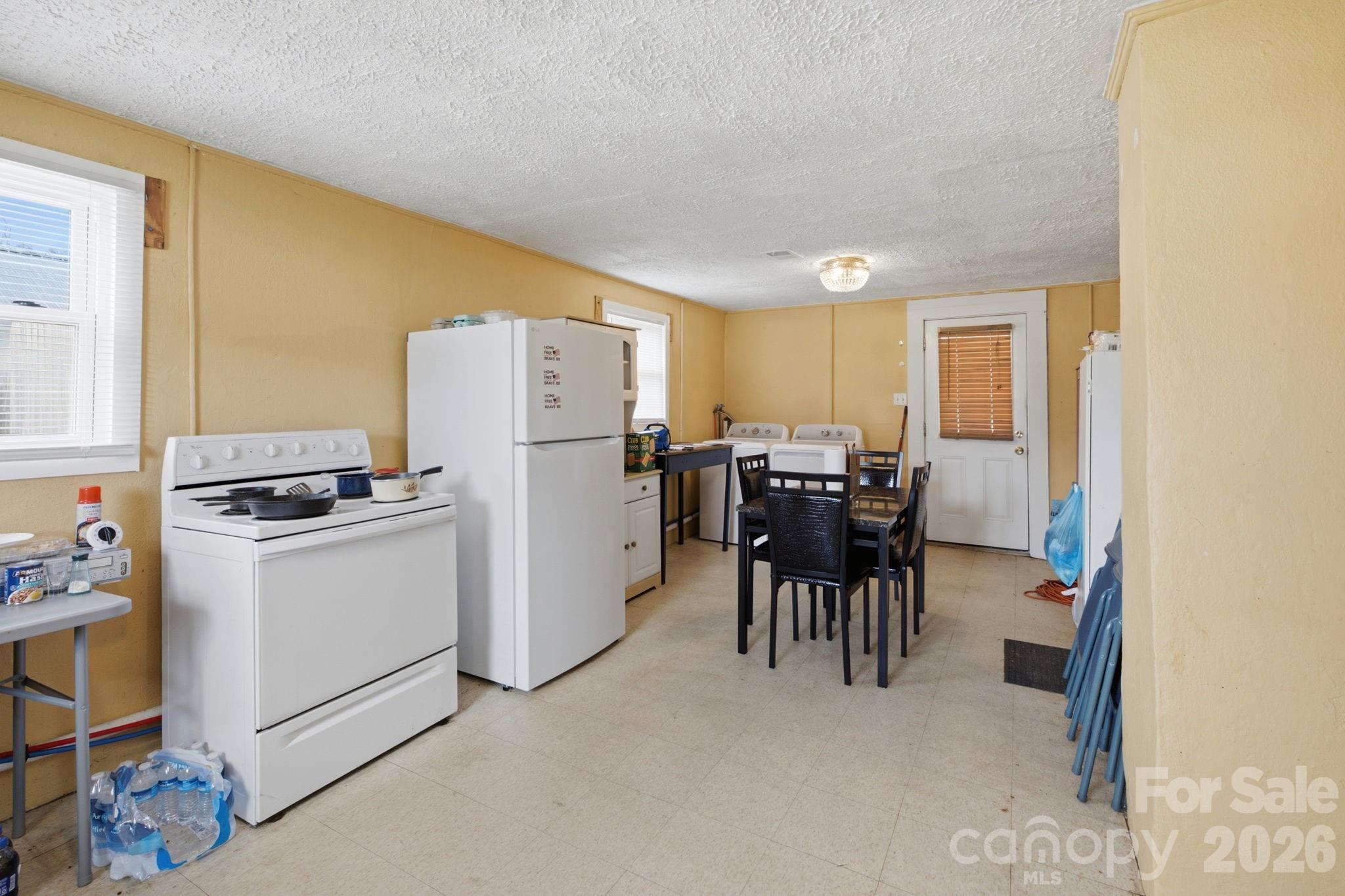 3948 Main Avenue Drive Property Photo 11